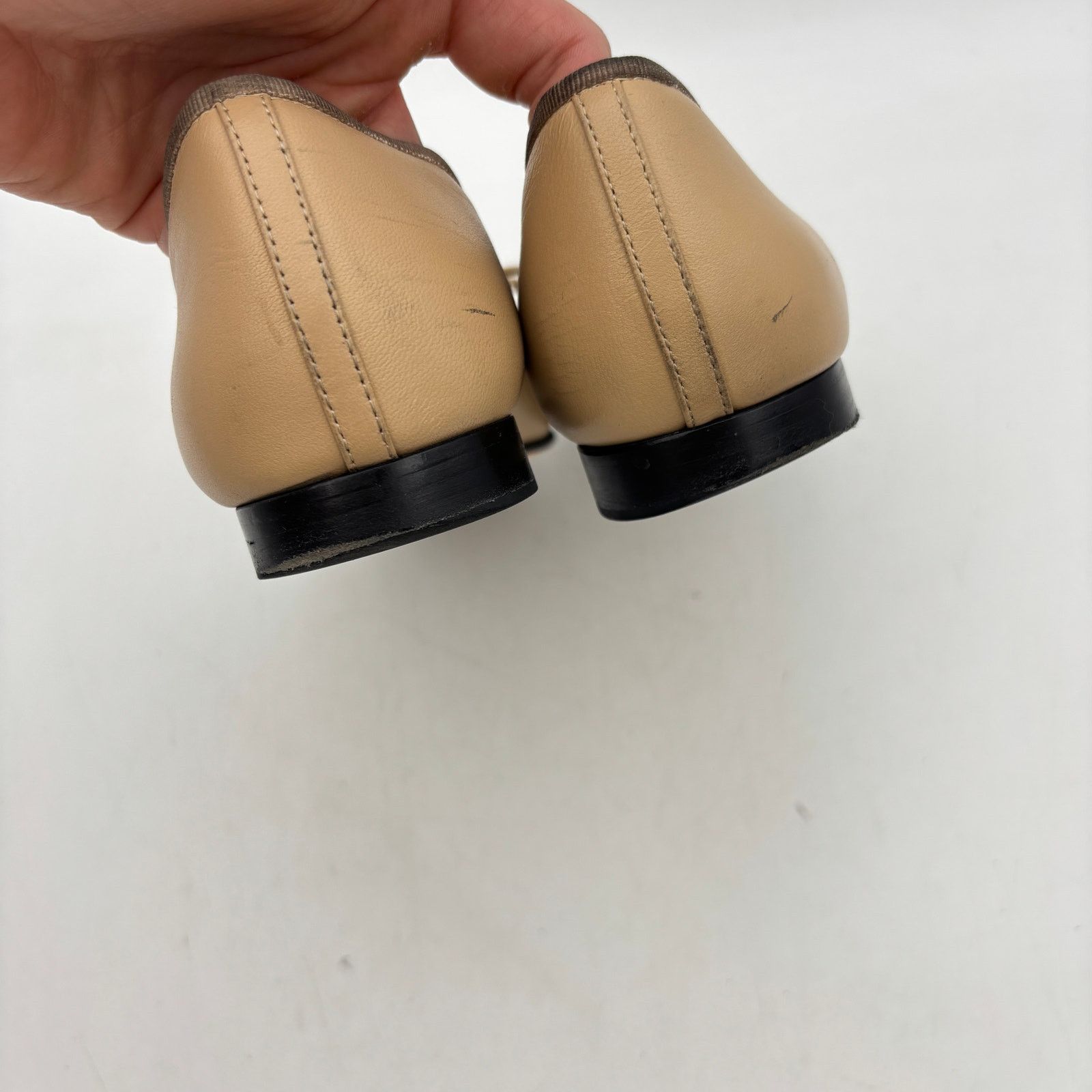 Chanel Chanel Leather CC Logo Cap Toe Boe Ballet Flats Women's 38C Size US 8 / IT 38 - 11 Thumbnail