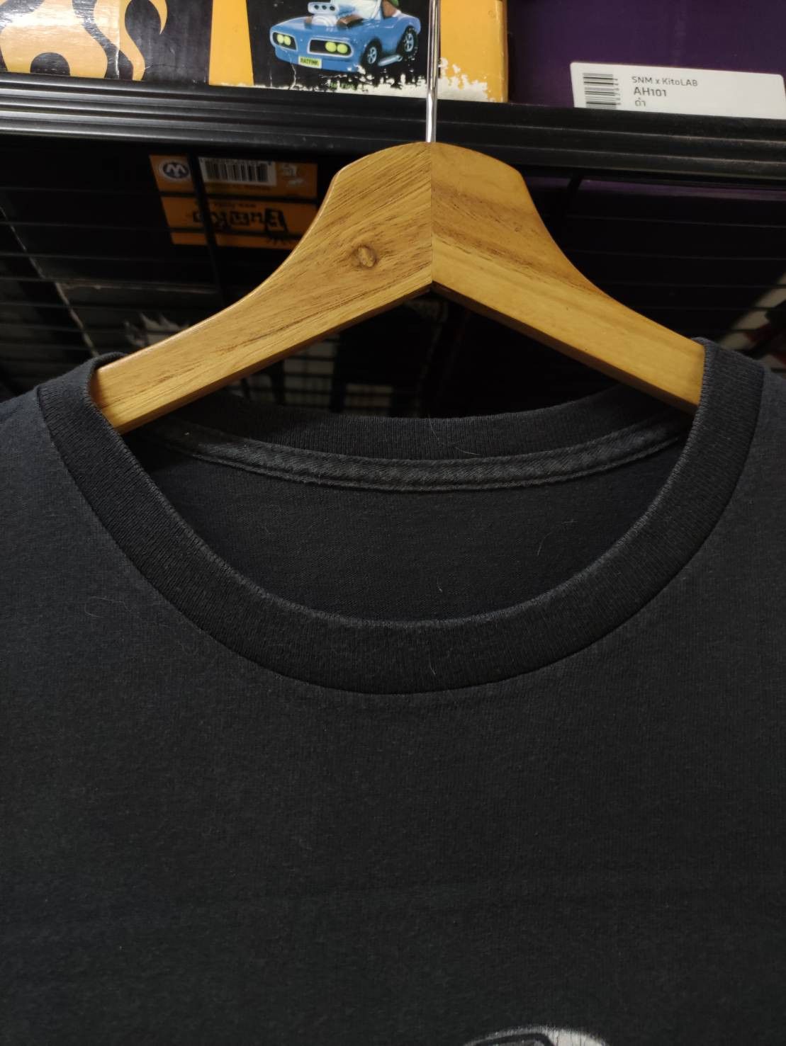 Halo Halo Combat Evolved Anniversary Game Promo T-Shirt Size US L / EU 52-54 / 3 - 7 Thumbnail