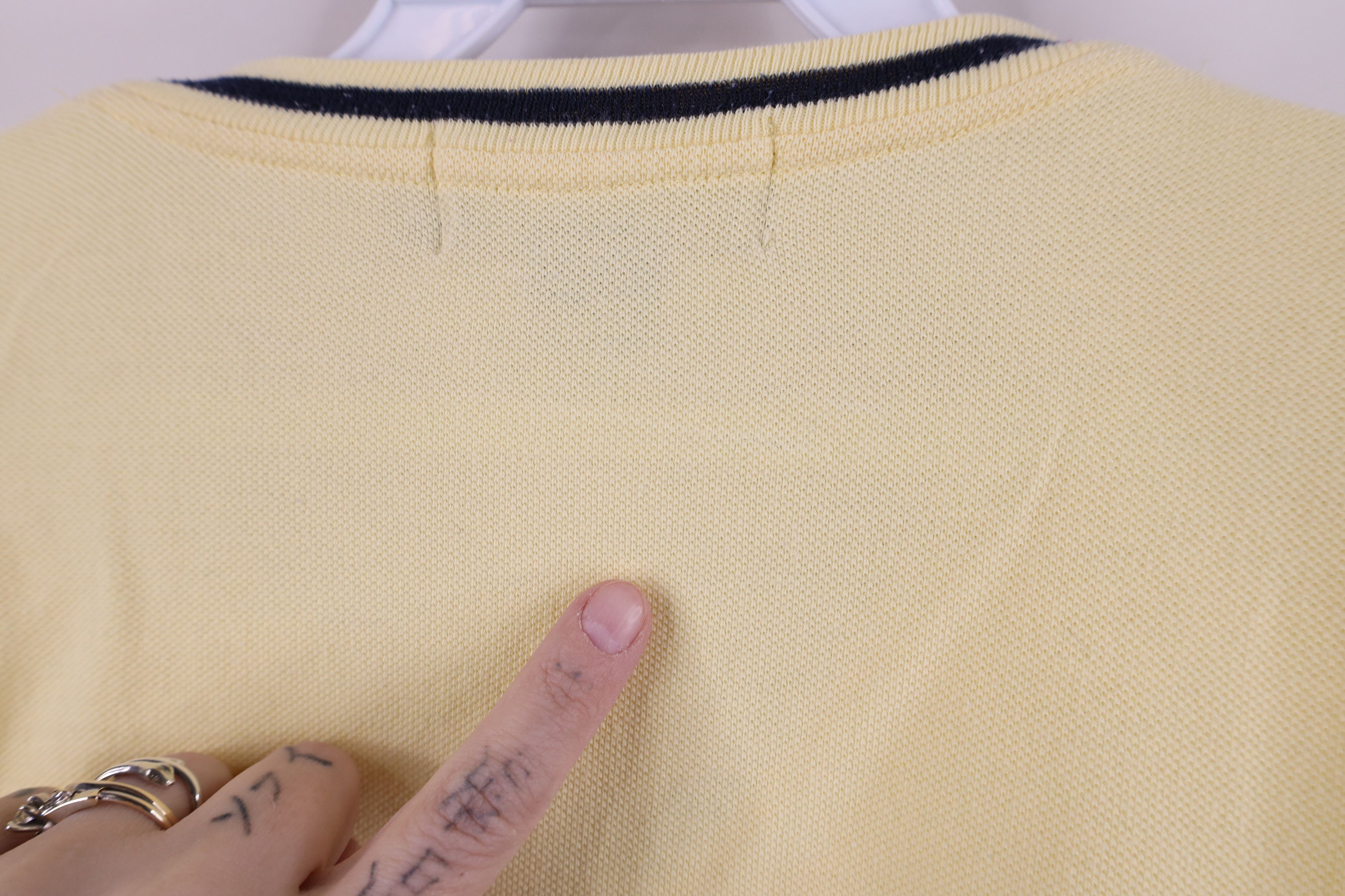 Ralph Lauren Vintage 90s Ralph Lauren Cotton Knit V-Neck T-Shirt Yellow Size US L / EU 52-54 / 3 - 8 Thumbnail