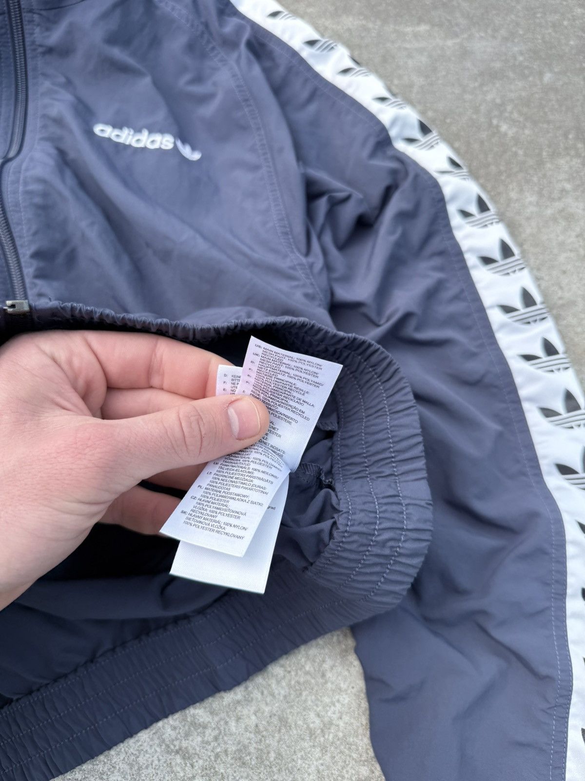 Adidas × Vintage Vintage Adidas Y2K streetwear rare jacket Size US M / EU 48-50 / 2 - 15 Thumbnail