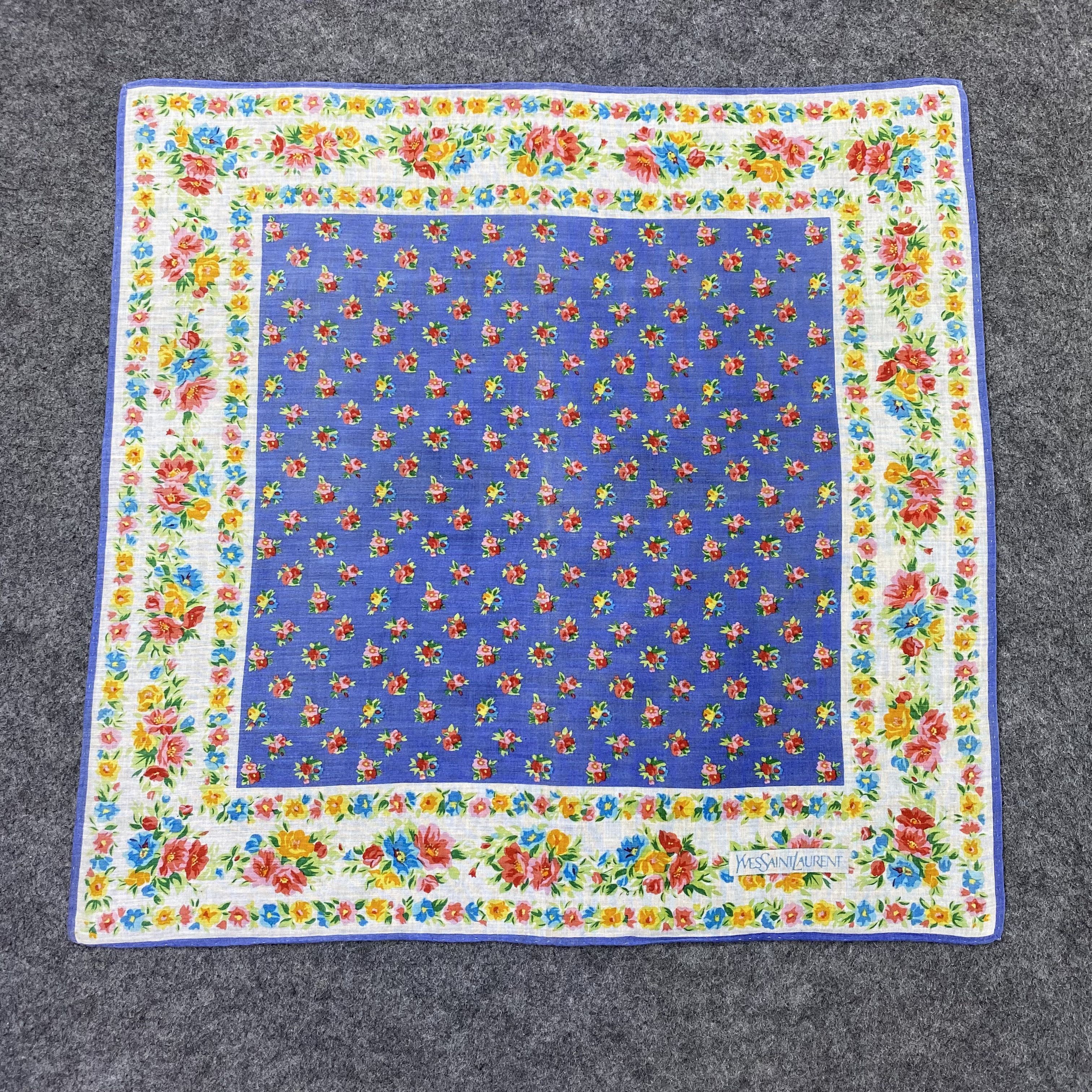 Yves Saint Laurent Yves Saint Laurent Handkerchief /Bandana / Neckerchief-B2092 Size ONE SIZE - 3 Thumbnail