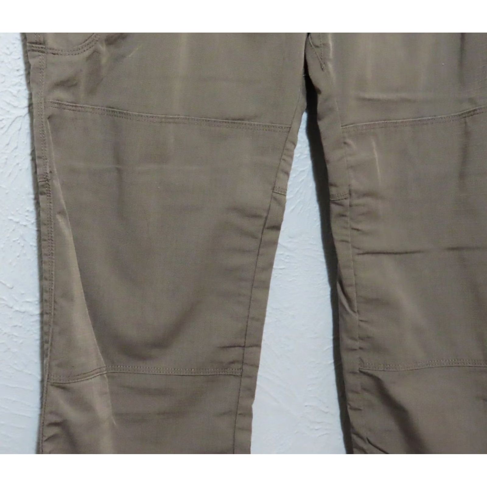 Vintage 5.11 Tactical Women's 20 Stryke Pants 64386 Gray Cargo 40" Waist 31" Inseam Pants Womens Regular 20 Gray Logo Pockets Stretch Stain Resistant Canvas Size 42" / US 20 - 3 Thumbnail