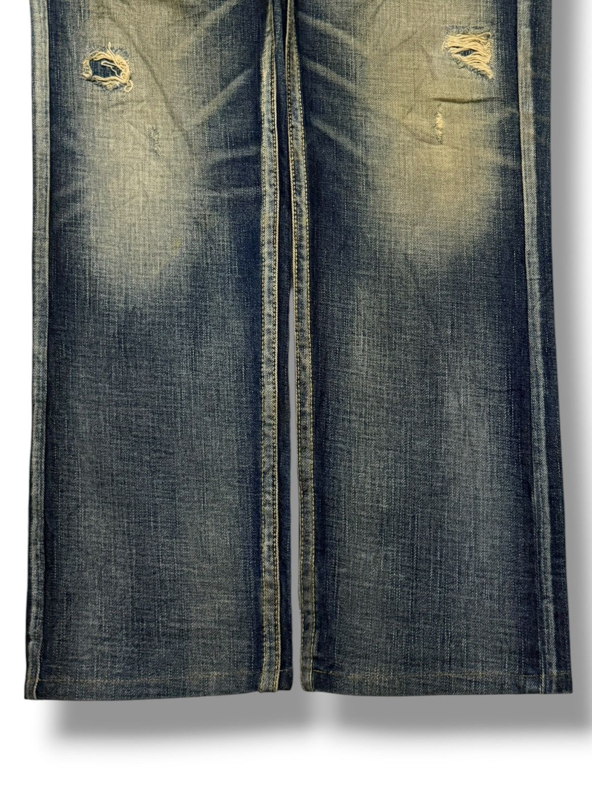 Japanese Brand Vintage Red Pepper Japan & Co | Y2K Heavy Fade Studded | W35 Size US 35 - 6 Thumbnail