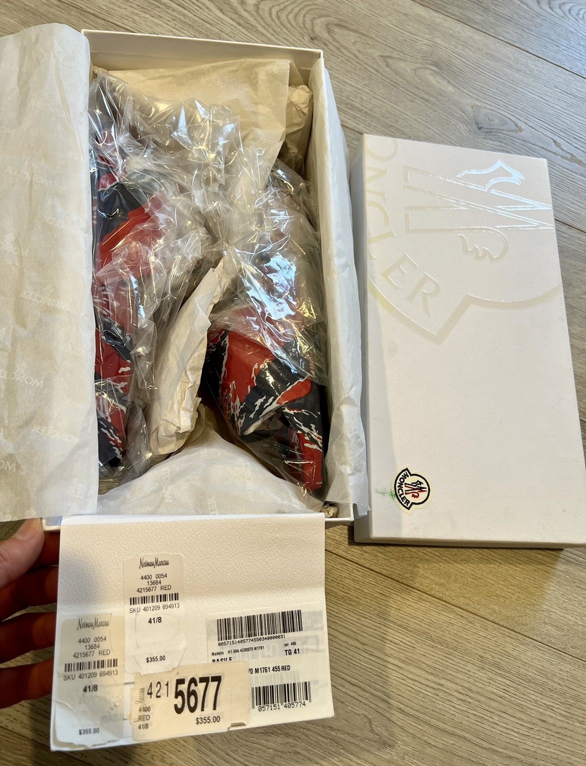 Moncler Moncler Blue Red Basile Embossed Logo Rubber Pool Slides 41 Size US 8 / EU 41 - 2 Thumbnail