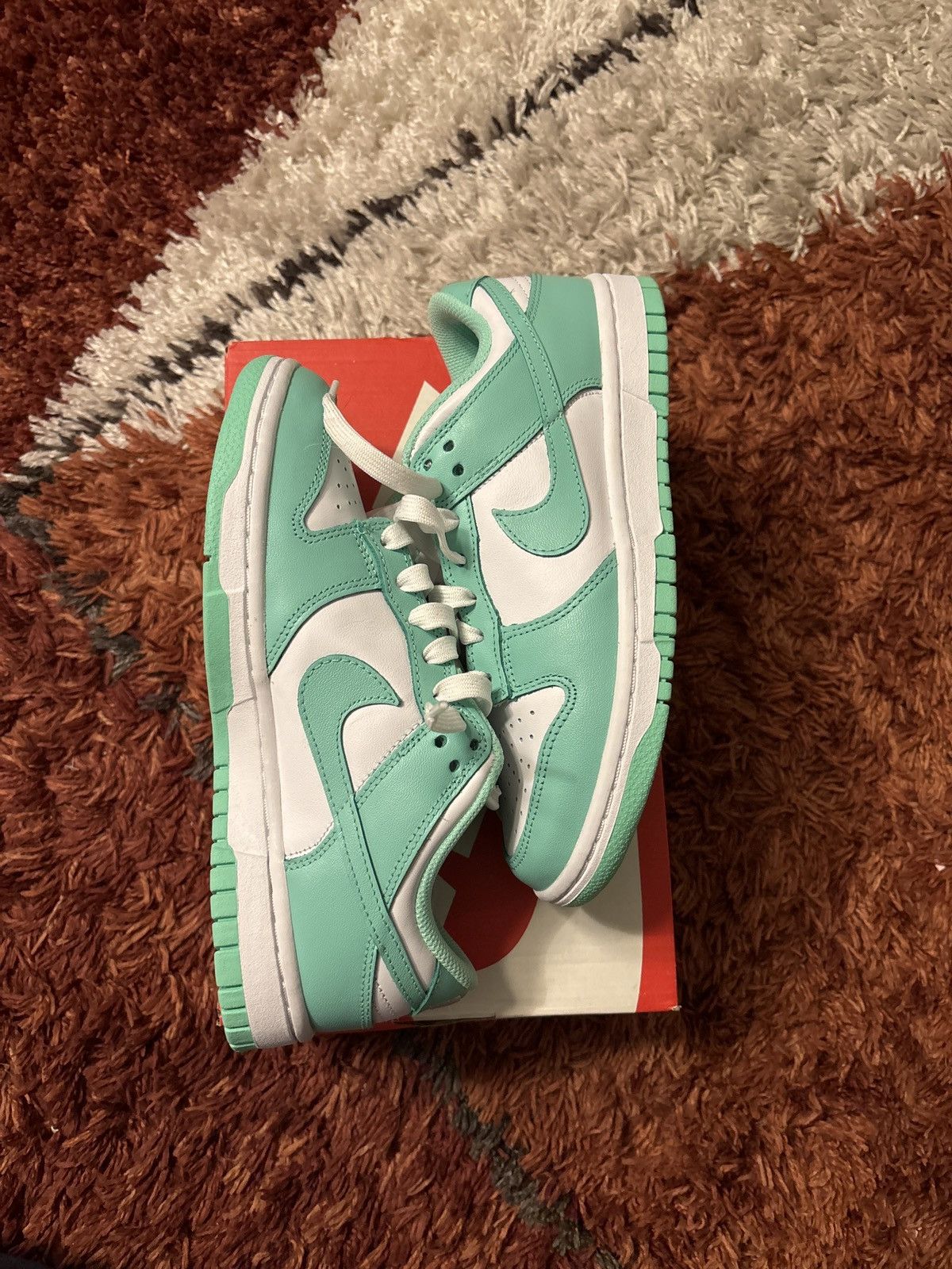 Nike Nike Dunk low “Green Glow” Size US 6.5 / IT 36.5 - 2 Thumbnail