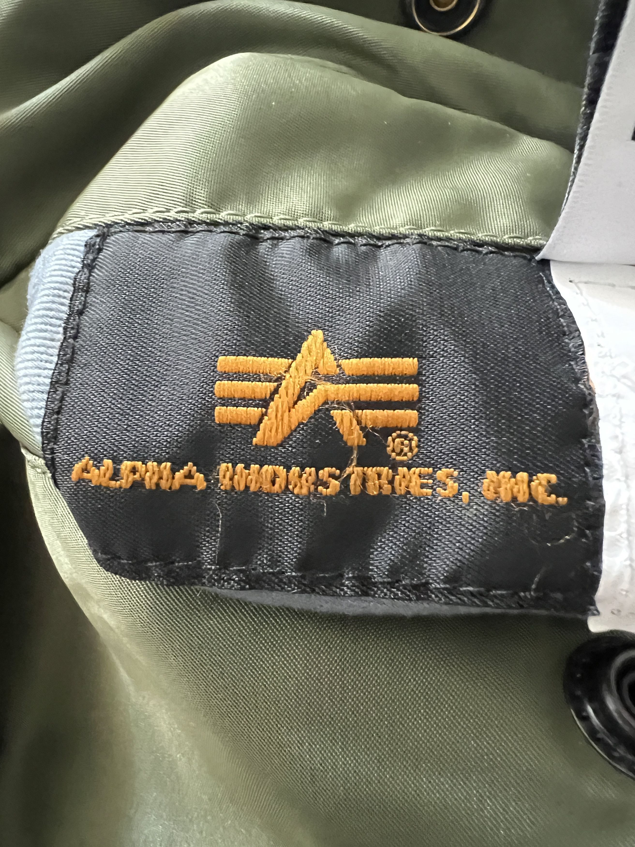 Alpha Industries × Vetements Vetements FW17 Oversized Reversible MA-1 Bomber Jacket Size US XL / EU 56 / 4 - 9 Thumbnail