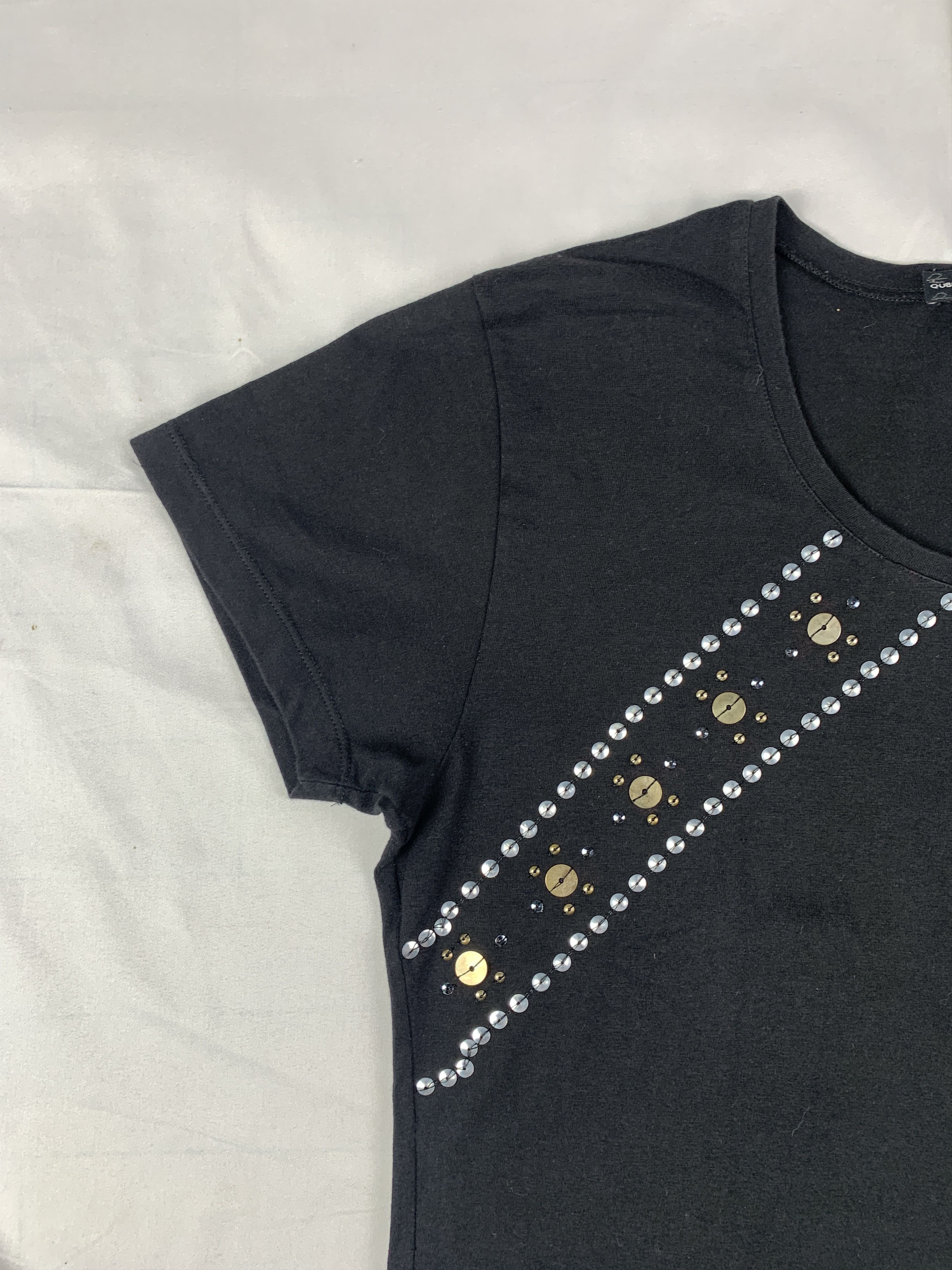 Japanese Brand Qubha Black Beady Fitted Tee (L) Size L / US 10 / IT 46 - 5 Thumbnail
