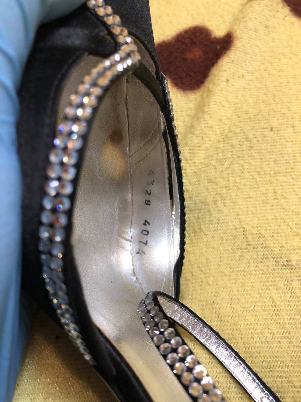 Dolce & Gabbana D&G Velvet Crystal Slingback Heels Vintage shoes Size US 7 / IT 37 - 3 Thumbnail
