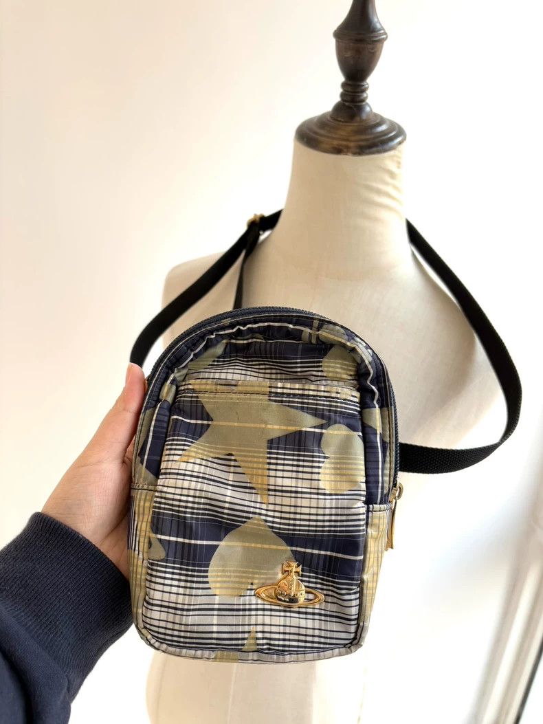 Vivienne Westwood Vivienne Westwood size os Love Star nylon bag Size ONE SIZE - 8 Thumbnail