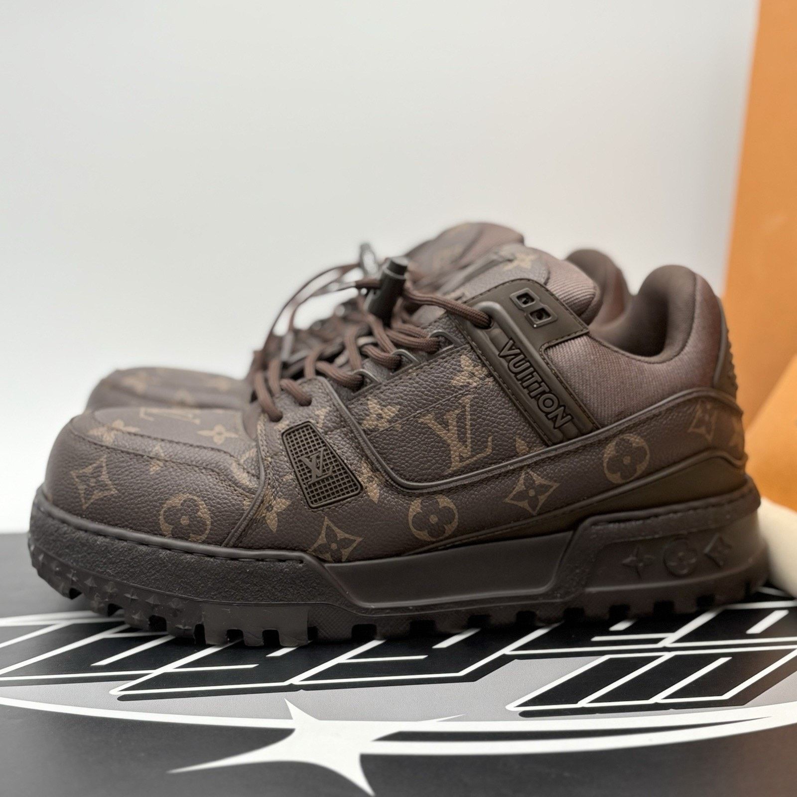 Louis Vuitton (9-9.5 US) Louis Vuitton Monogram Maxi ' Ebene ' | WORN 1-3x Size US 9.5 / EU 42-43 - 1 Thumbnail