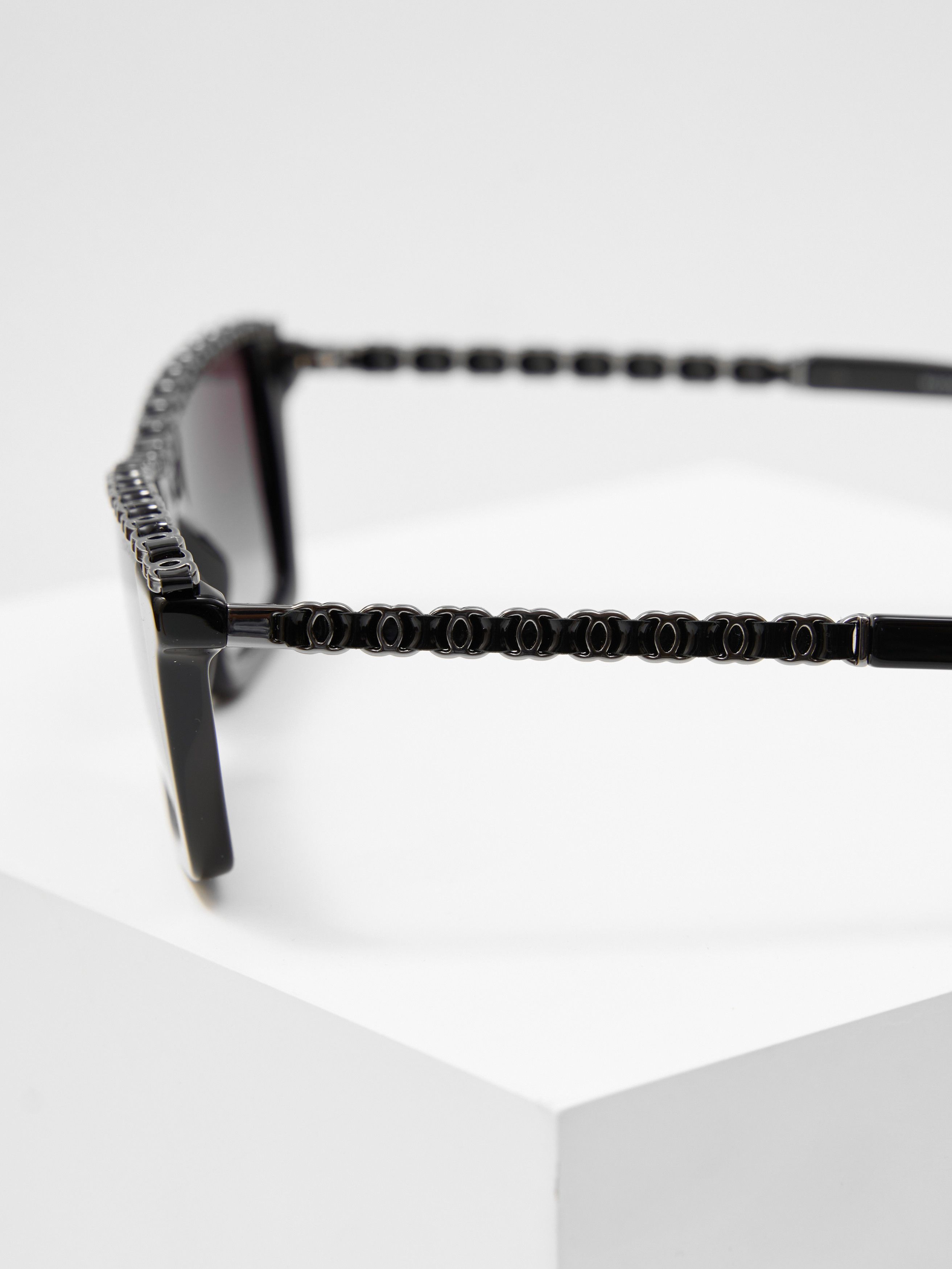 Chanel Chanel 5548-Q Rectangle Sunglasses Size ONE SIZE - 5 Thumbnail