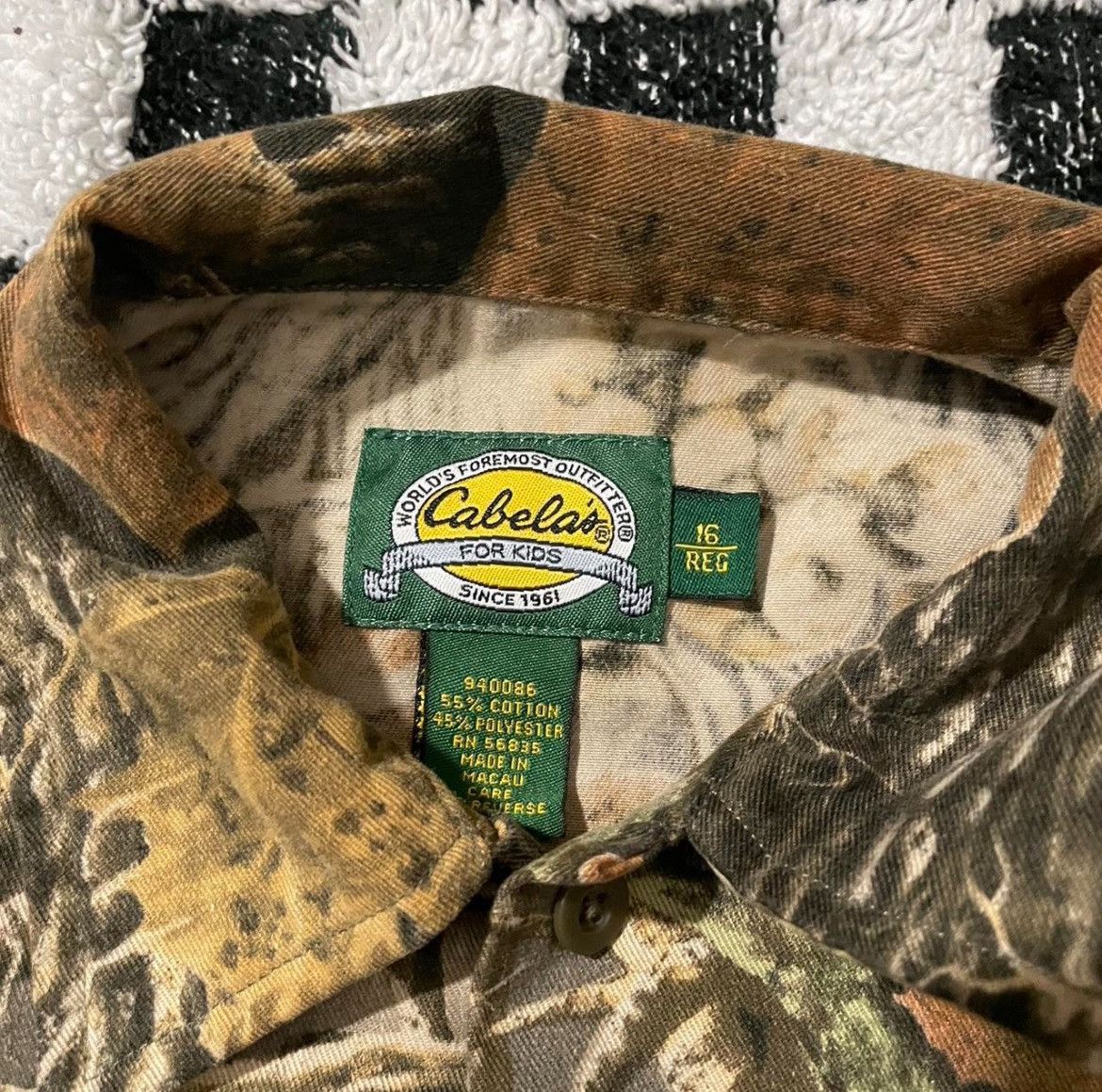 Realtree Vintage Realtree camo button-up shirt DIY DRAWINGS Size US M / EU 48-50 / 2 - 6 Thumbnail