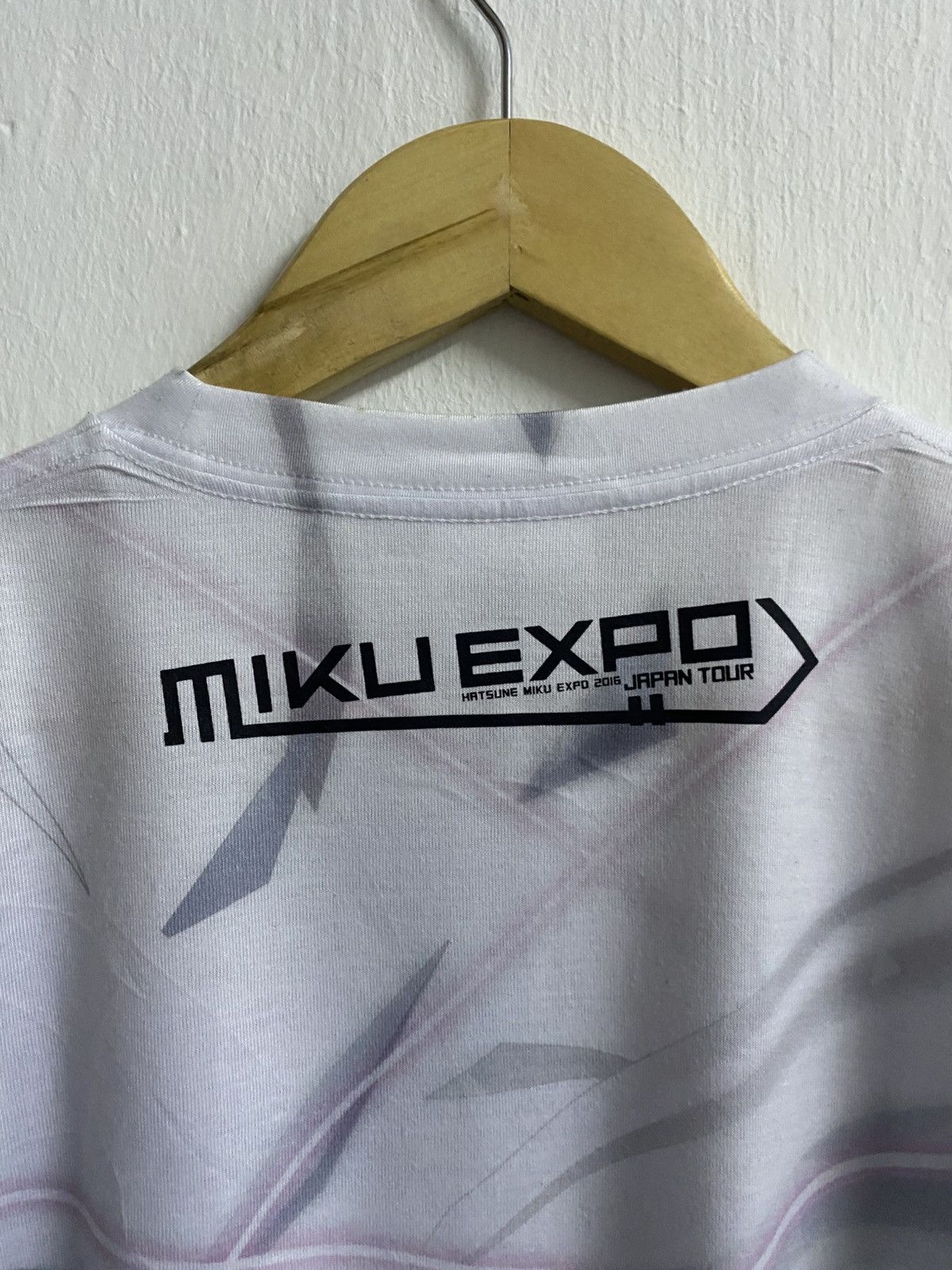 Anime Hatsune Miku Expo Japan Tour Size US M / EU 48-50 / 2 - 5 Thumbnail