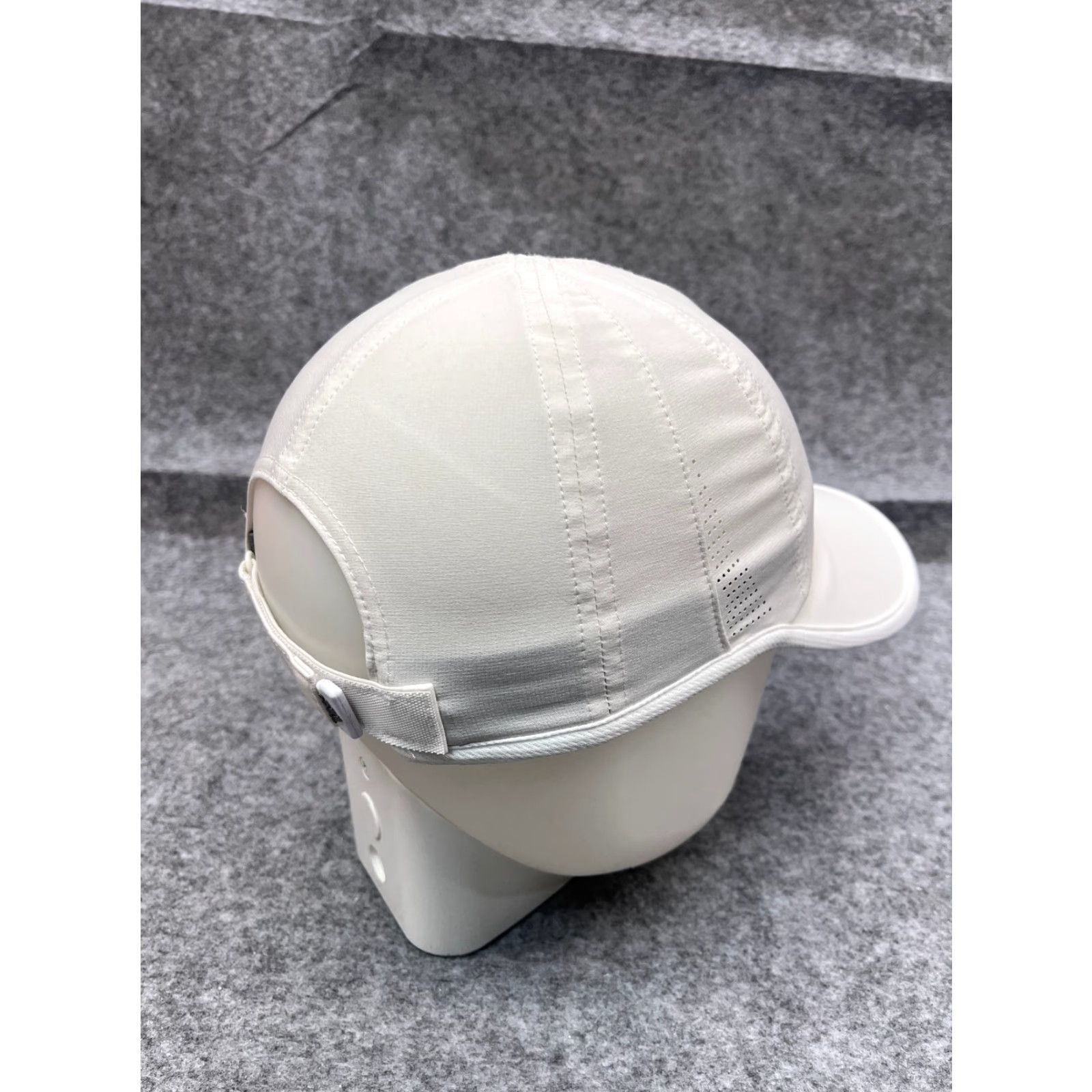 Adidas Adidas Hat Cap Strap Back Adult One Size White Polyester Run Gym Outdoor Baseball Cap Mens Size ONE SIZE - 7 Thumbnail