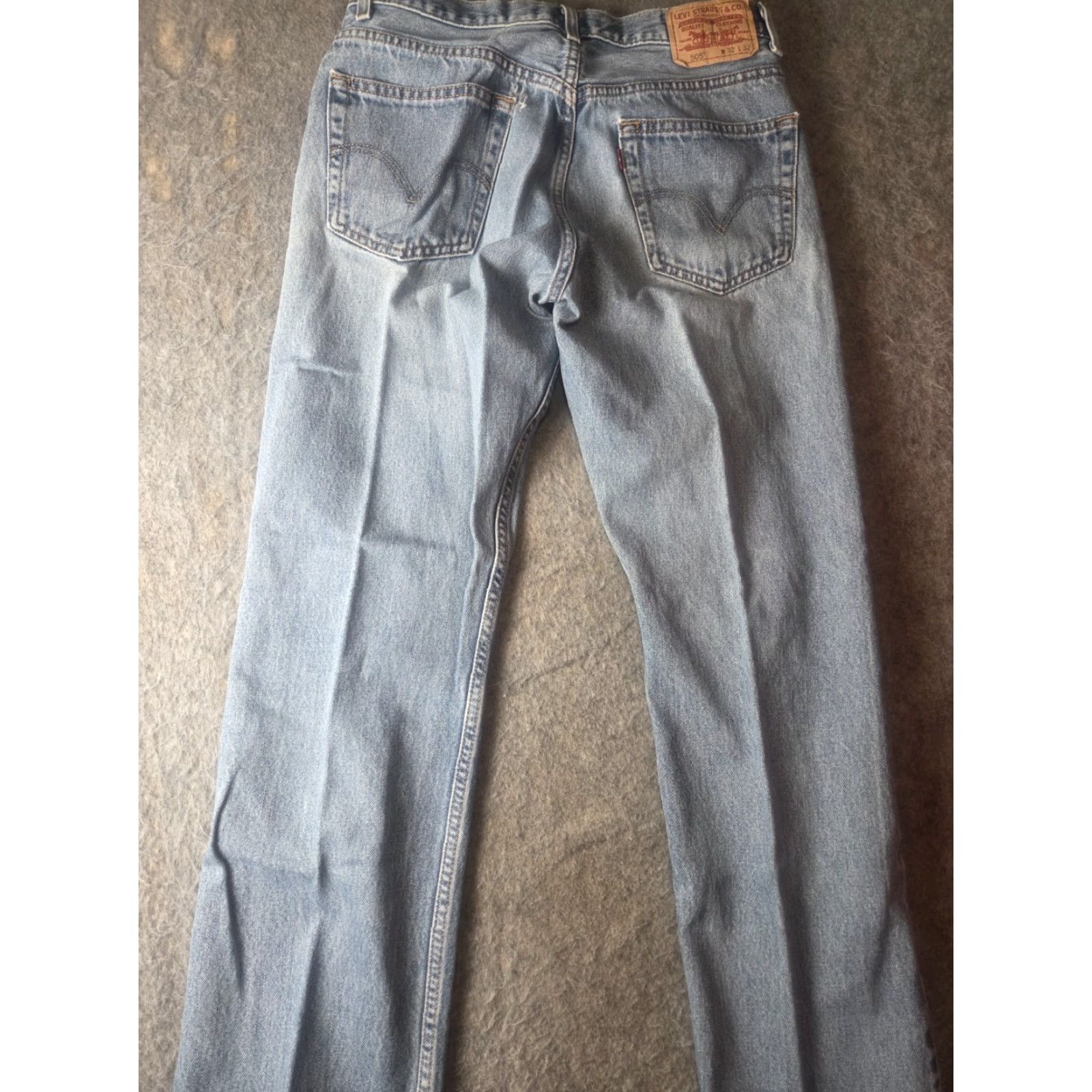 Levi's VINTAGE Levi's 505 Jeans Men 32x32 Blue Denim Straight 5-Pocket Distressed Look Mens Jeans Blue Regular Fit Size US 32 / EU 48 - 4 Thumbnail