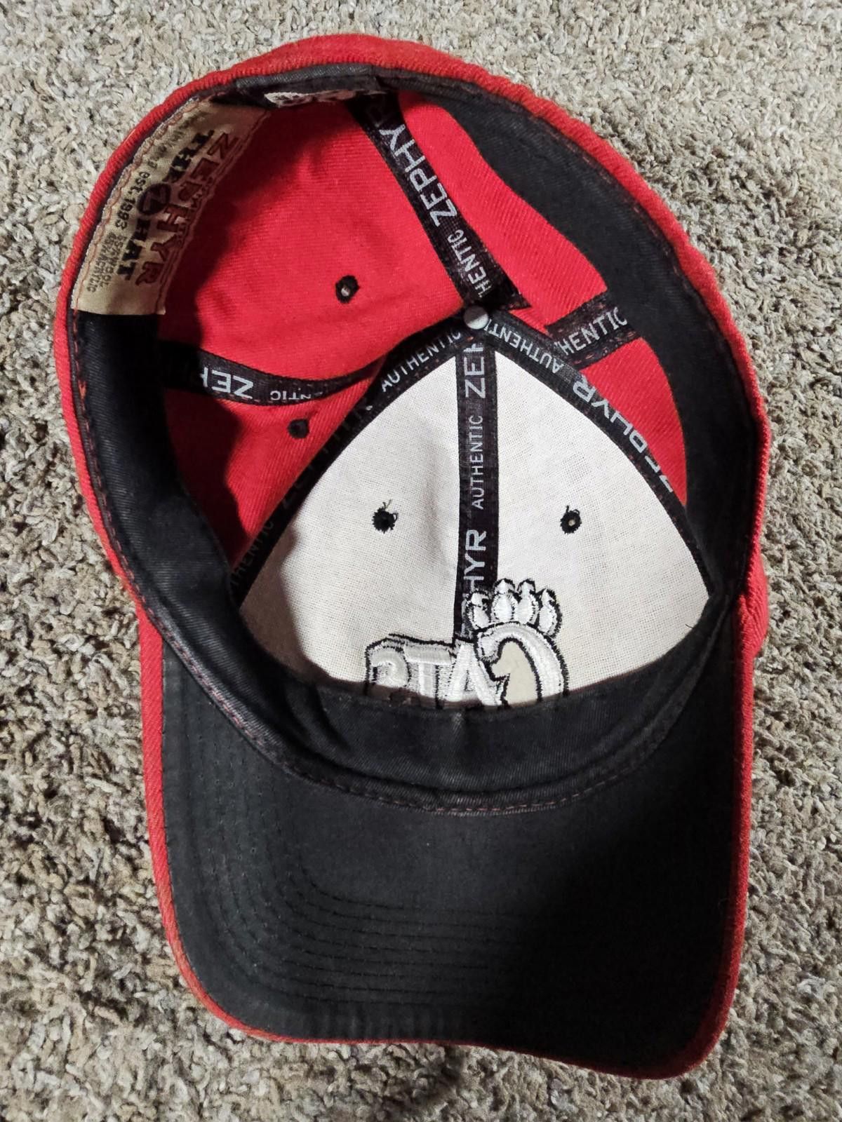 Zephyr Zephyr Fitted Cincinnati Bearcats Baseball Red Hat Cap 7 1/4 Size ONE SIZE - 6 Thumbnail