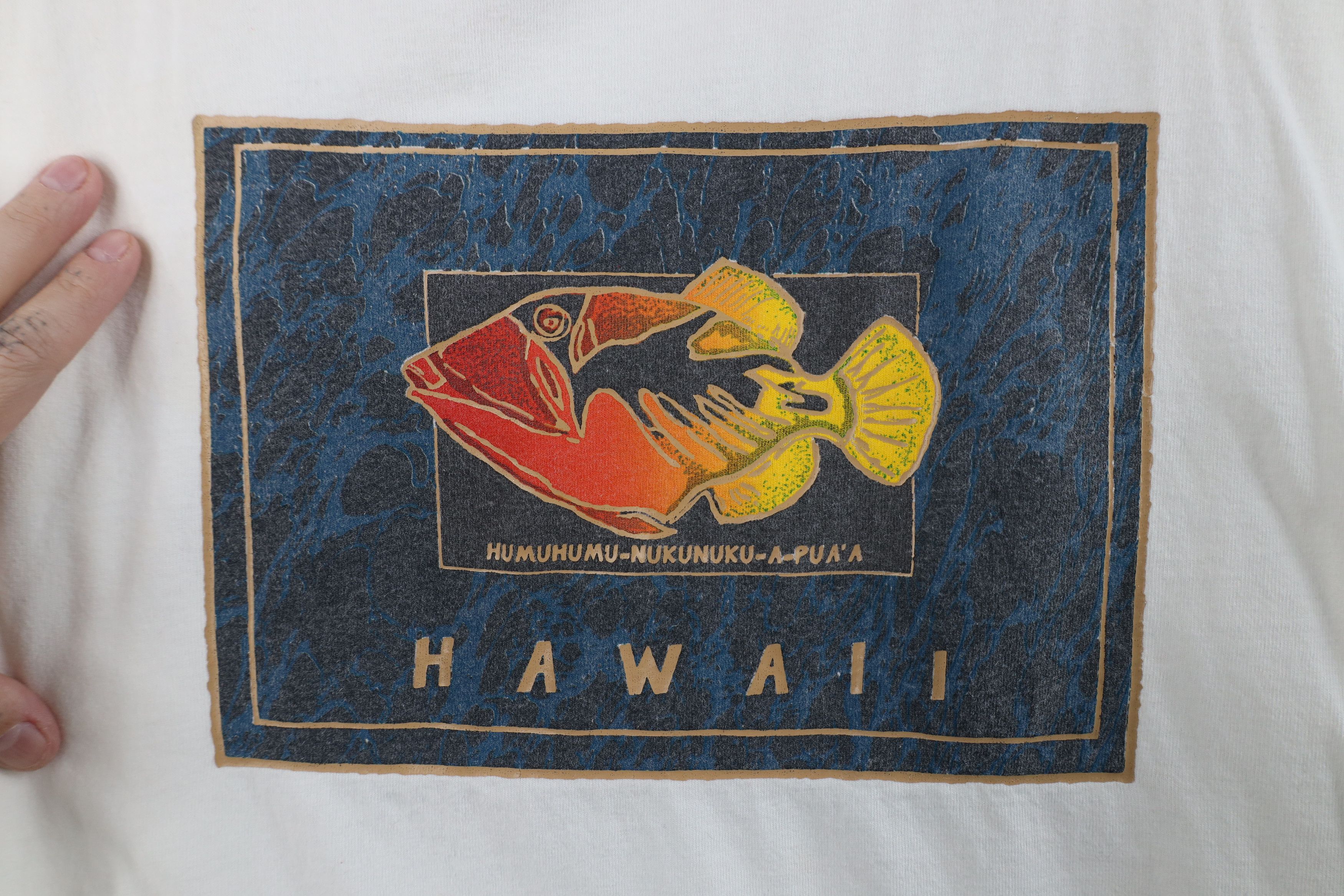 Vintage Vintage 90s Streetwear Hawaii Fish Short Sleeve T-Shirt USA Size US XL / EU 56 / 4 - 4 Thumbnail