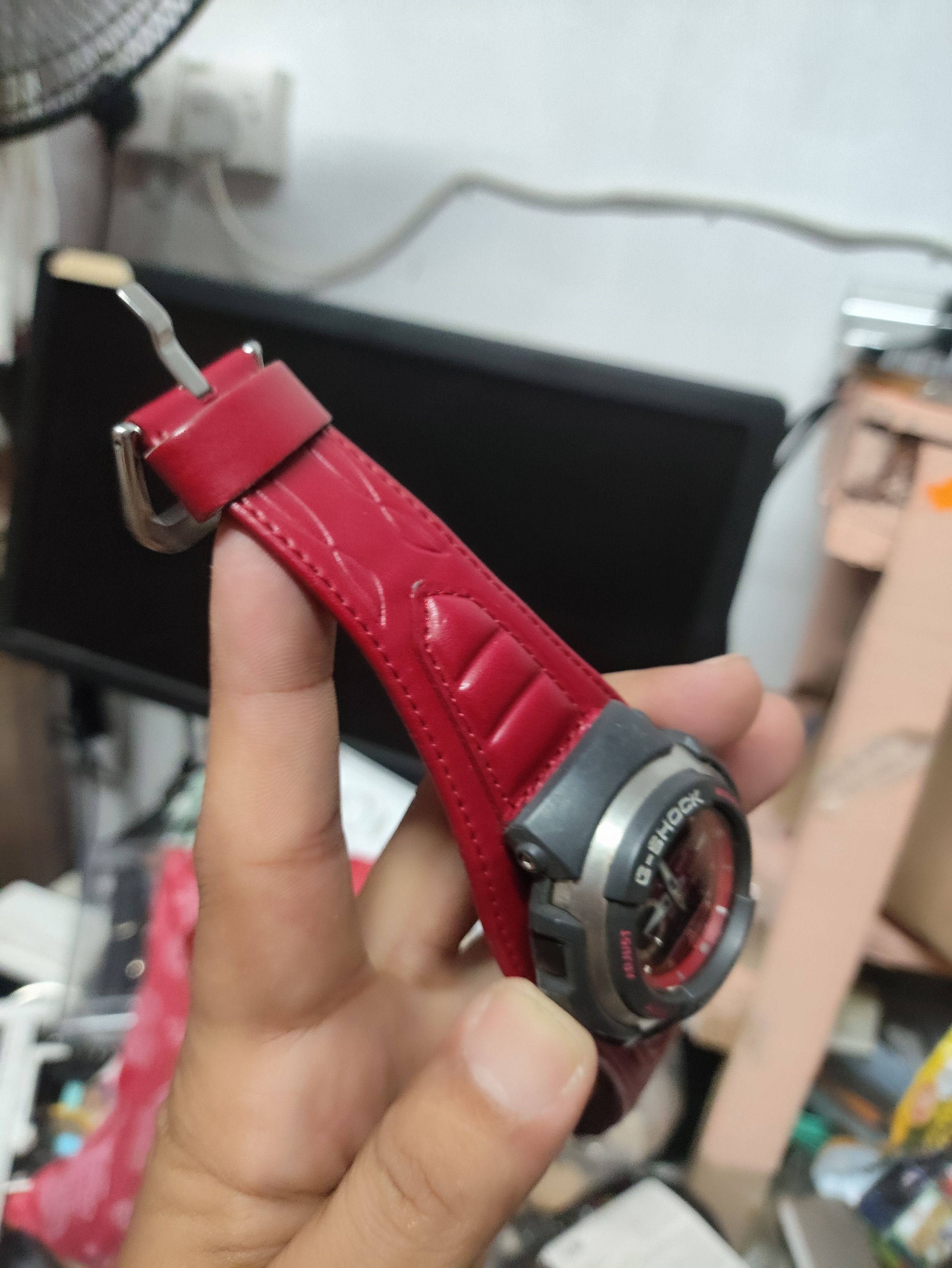 G Shock G SHOCK ORIGINAL VINTAGE RED MONSTER (NEED SERVICE) Size ONE SIZE - 10 Thumbnail