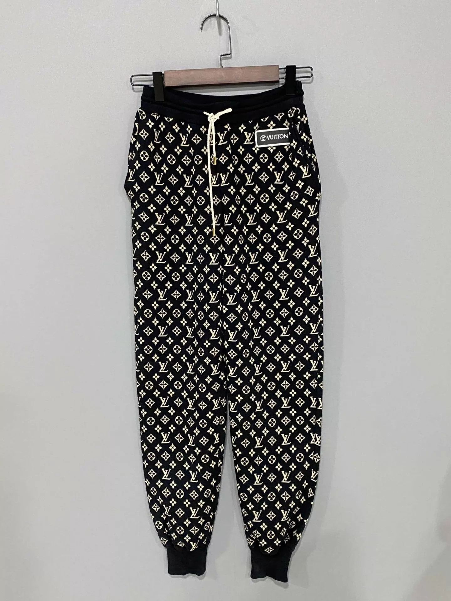 Louis Vuitton LV Monogram Knit Black Pants XS Size US 27 - 3 Thumbnail