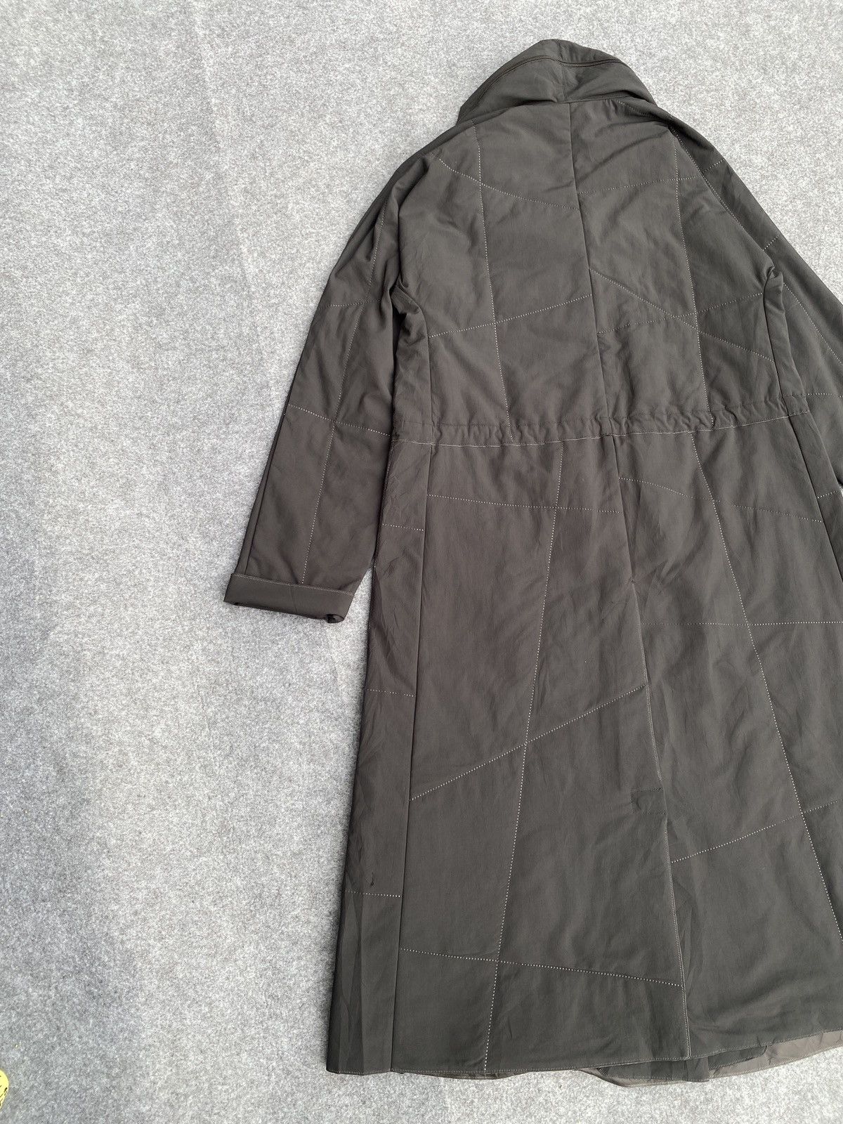 Issey Miyake × Pleats Please Issey Miyake Vintage pleats please issey miyake long jacket Size L / US 10 / IT 46 - 18 Thumbnail