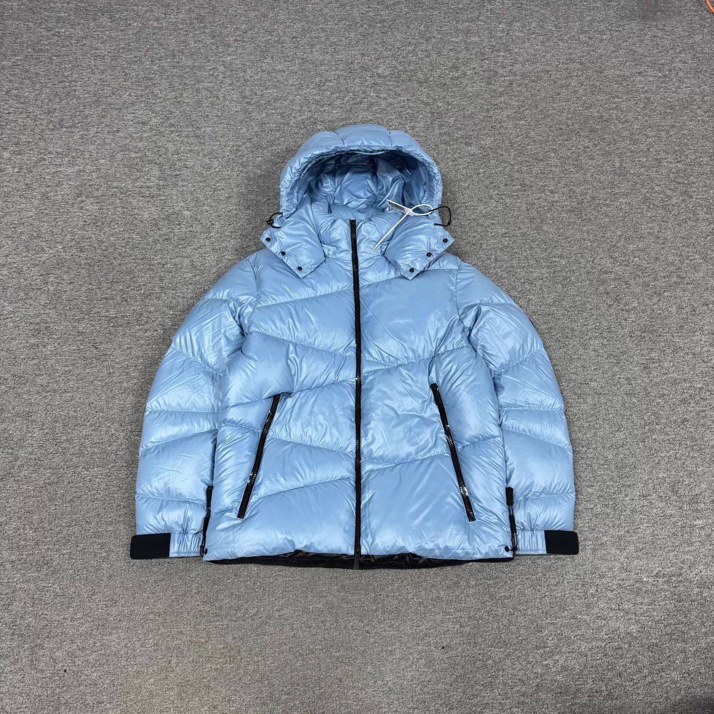 Moncler Moncler Yonne colorblocked logo down jacket 2 mint Size US M / EU 48-50 / 2 - 1 Thumbnail