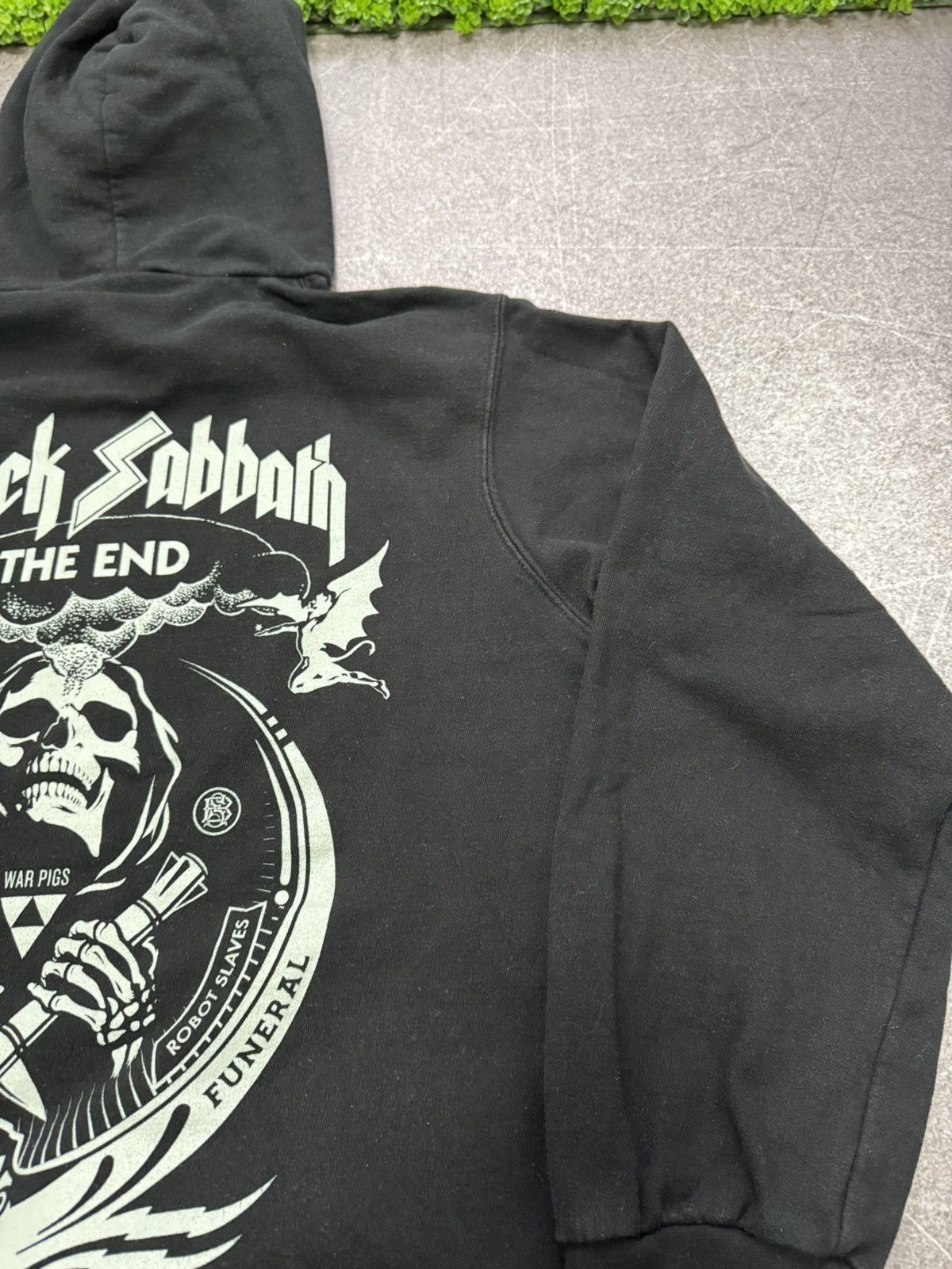 Ozzy Osbourne Vintage Ozzy Osbourne Black Sabbath hoodie Size US XL / EU 56 / 4 - 17 Thumbnail