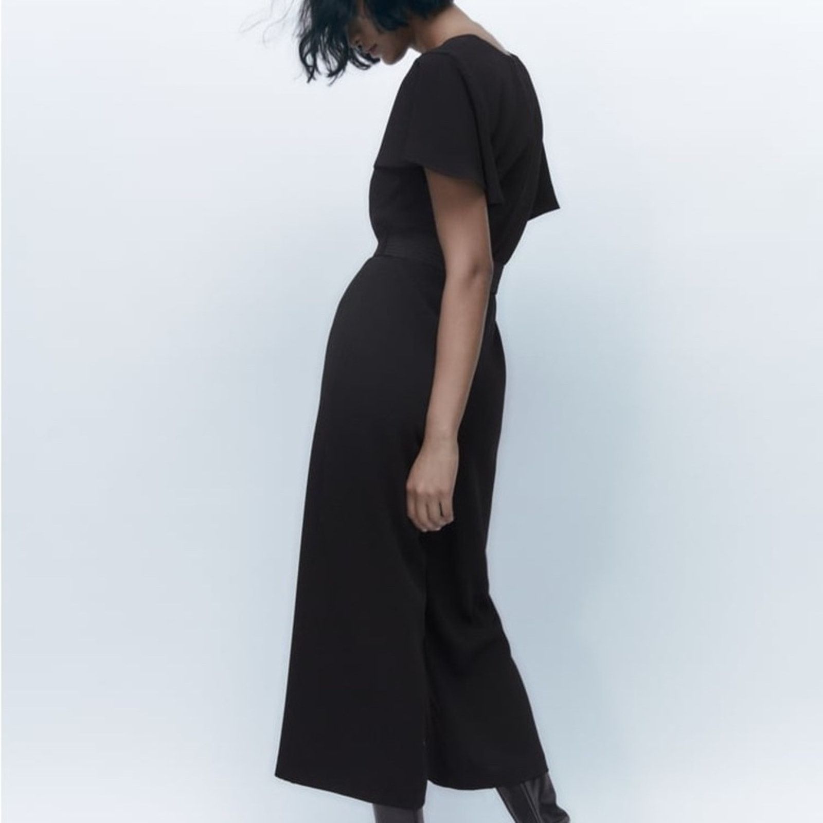 Zara ZARA BELTED RUFFLED JUMPSUIT BLACK Size 26" / US 2 / IT 38 - 7 Thumbnail