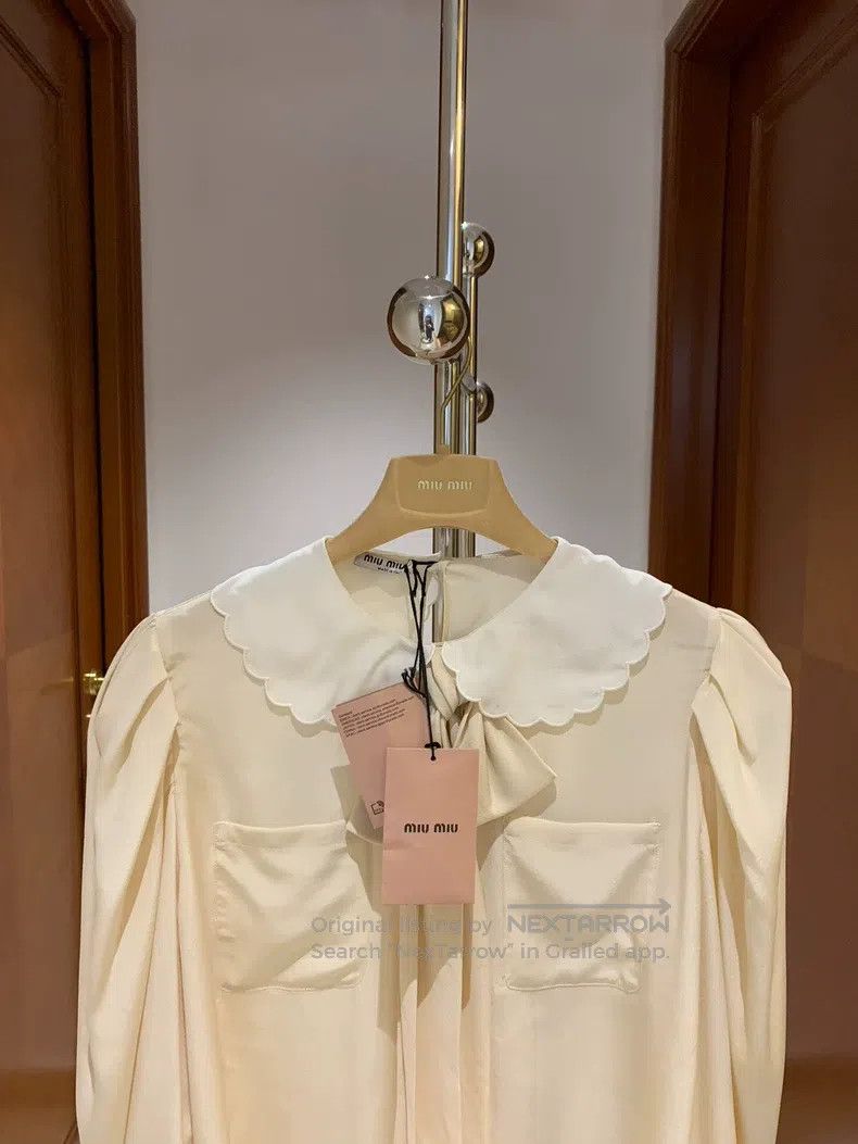 Miu Miu Miu Miu 38 shirt Size M / US 6-8 / IT 42-44 - 2 Thumbnail