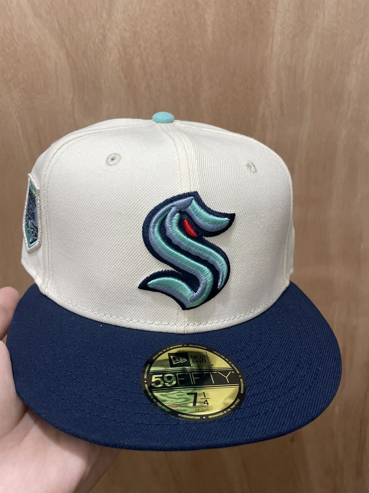 New Era Myfitteds Seattle kraken new era fitted brand new in 7 1/4 Size ONE SIZE - 1 Thumbnail