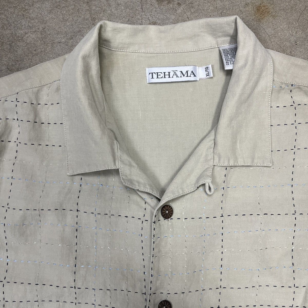 Vintage Vintage Silk Camp Collar Button Shirt Stitched Design Grid Size US XL / EU 56 / 4 - 2 Thumbnail