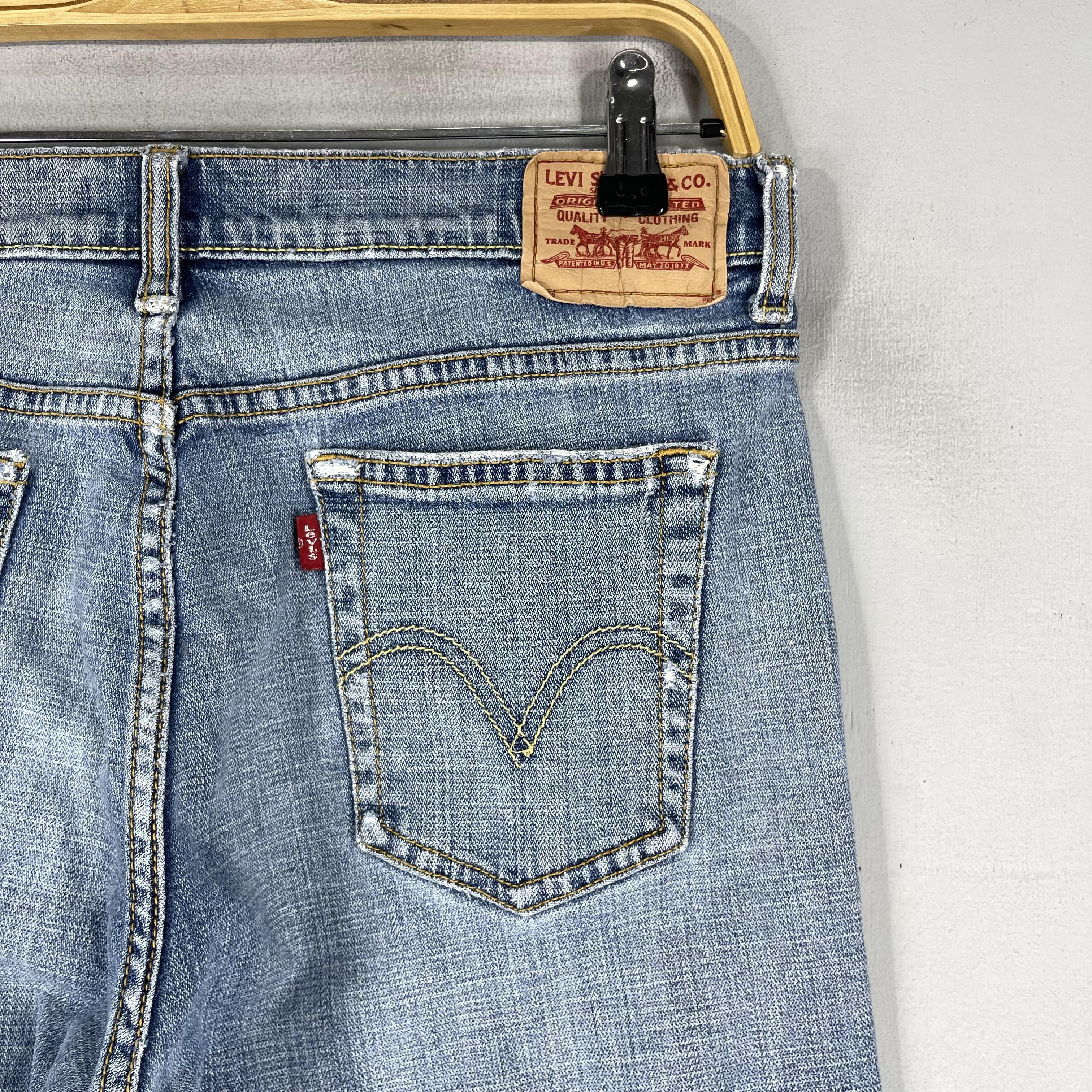 Levi's × Vintage Size 31 Vintage Levis 515 Distressed Mid Wash Bootcut Jeans Size 31" - 8 Thumbnail