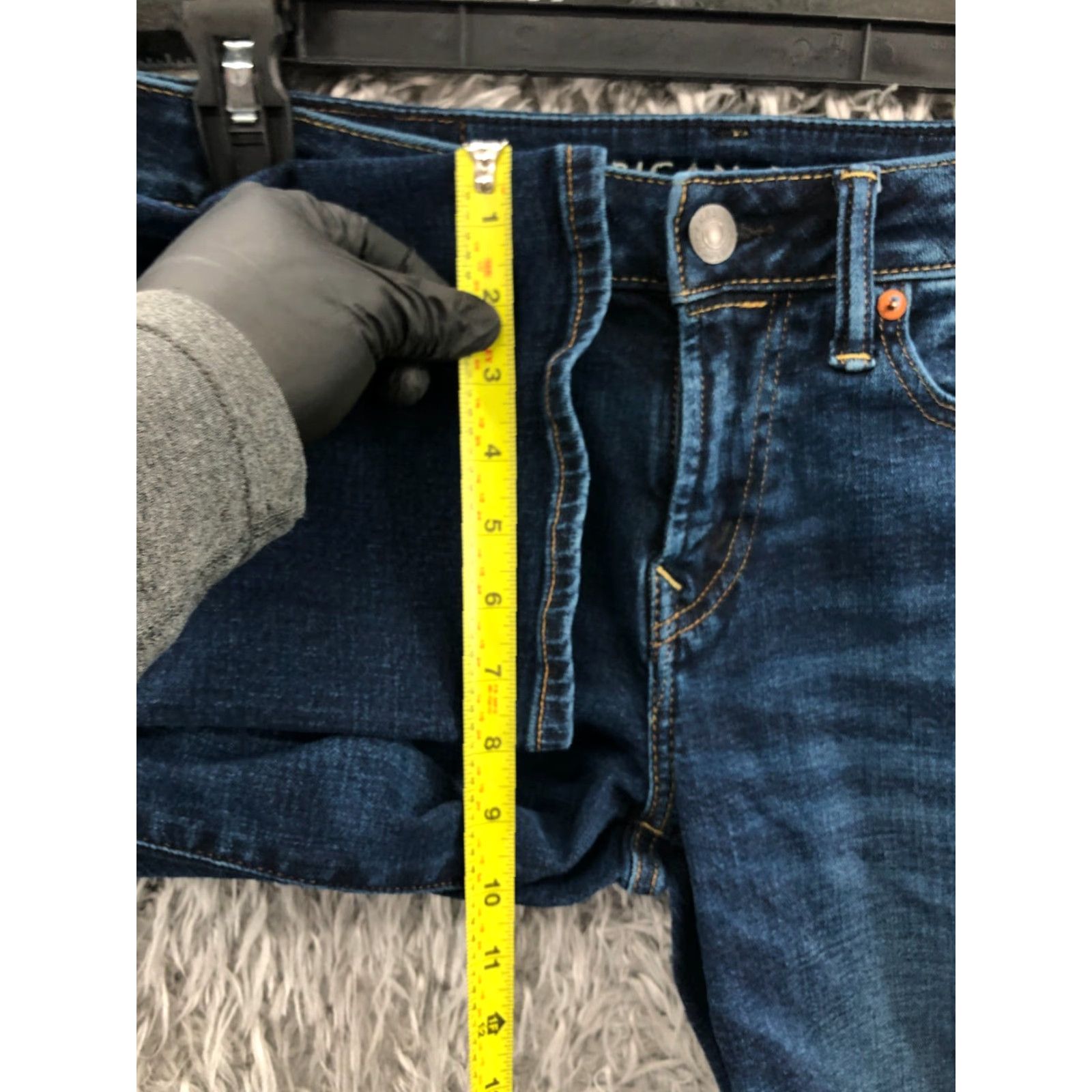 American Eagle Outfitters VINTAGE American Eagle Outfitters American Classic Bootcut Jeans 26x28 Mens Dark Wash Blue FlAW Size US 26 / EU 42 - 4 Thumbnail