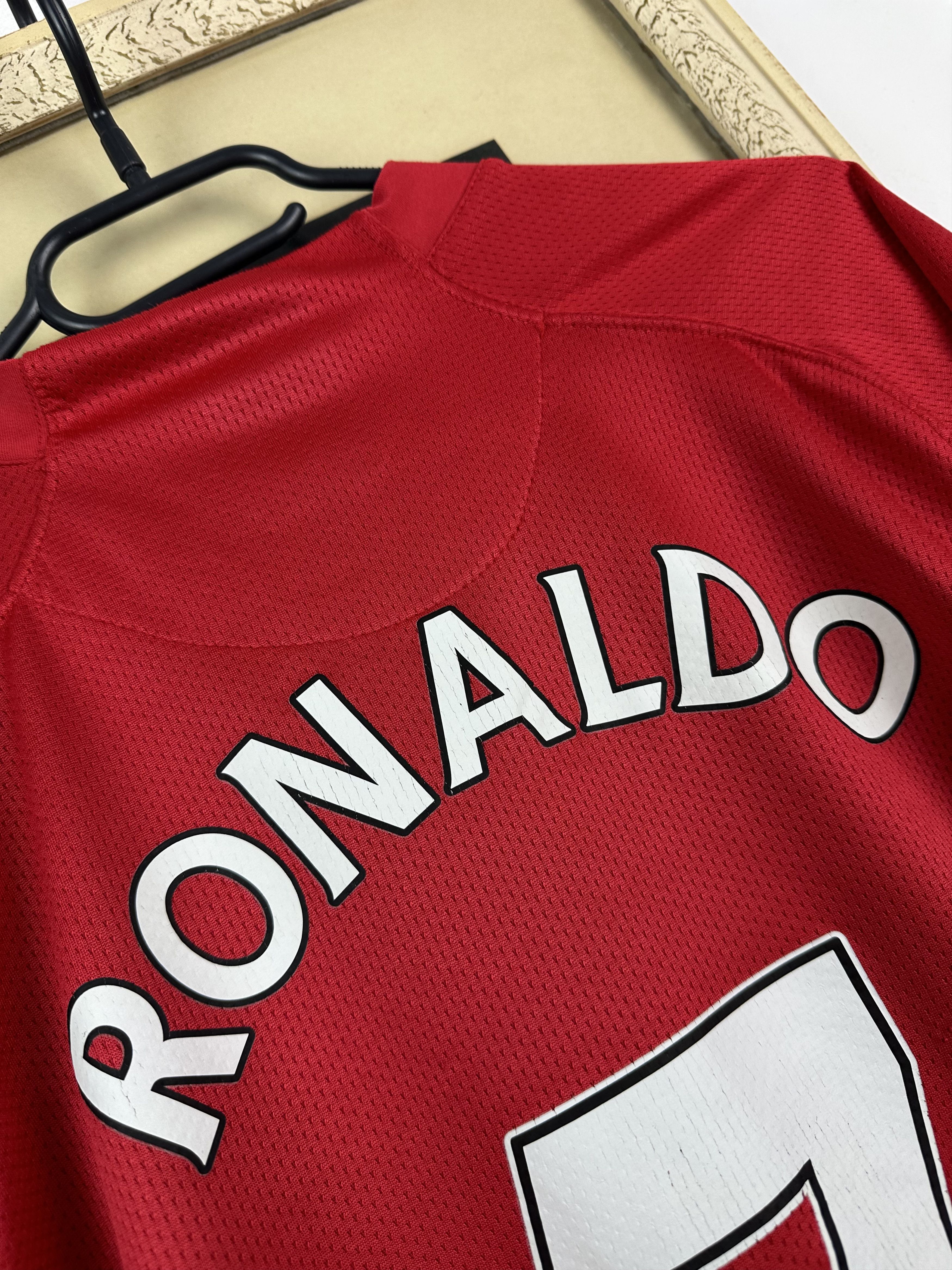 Nike × Vintage Manchester United football shirt Soccer #7 Ronaldo Jersey Size US M / EU 48-50 / 2 - 19 Thumbnail