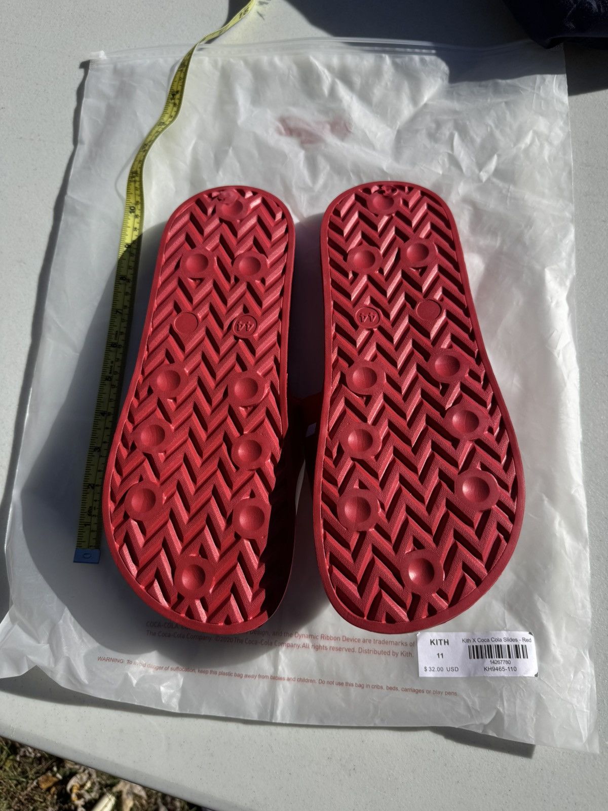 Coca Cola × Kith Kith Coke Red Slides Size US 11 / EU 44 - 2 Thumbnail
