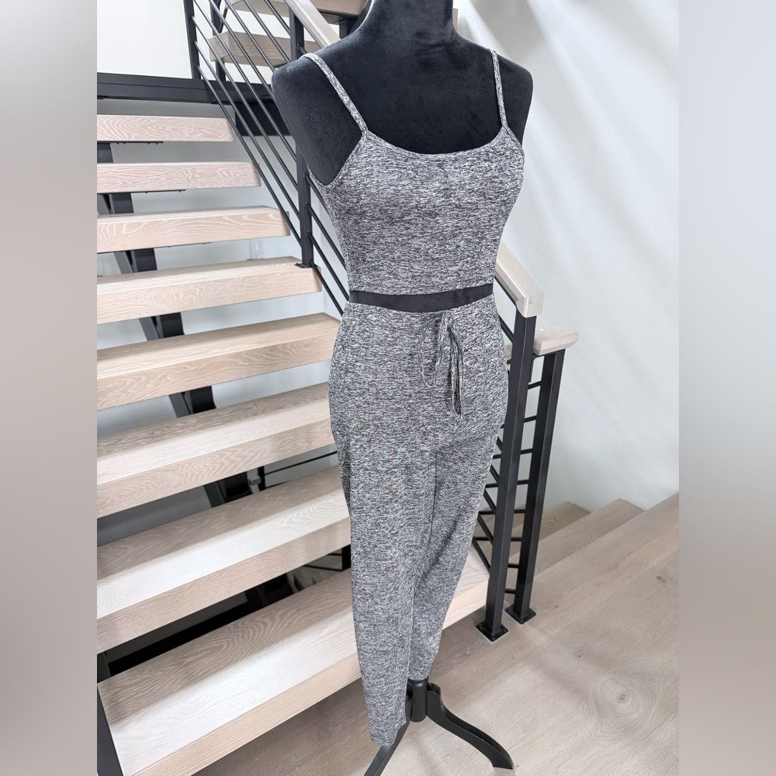 Other New Athleticwear Gym Casual Gray Matching Set with Pants Size 27" / US 4 / IT 40 - 7 Thumbnail