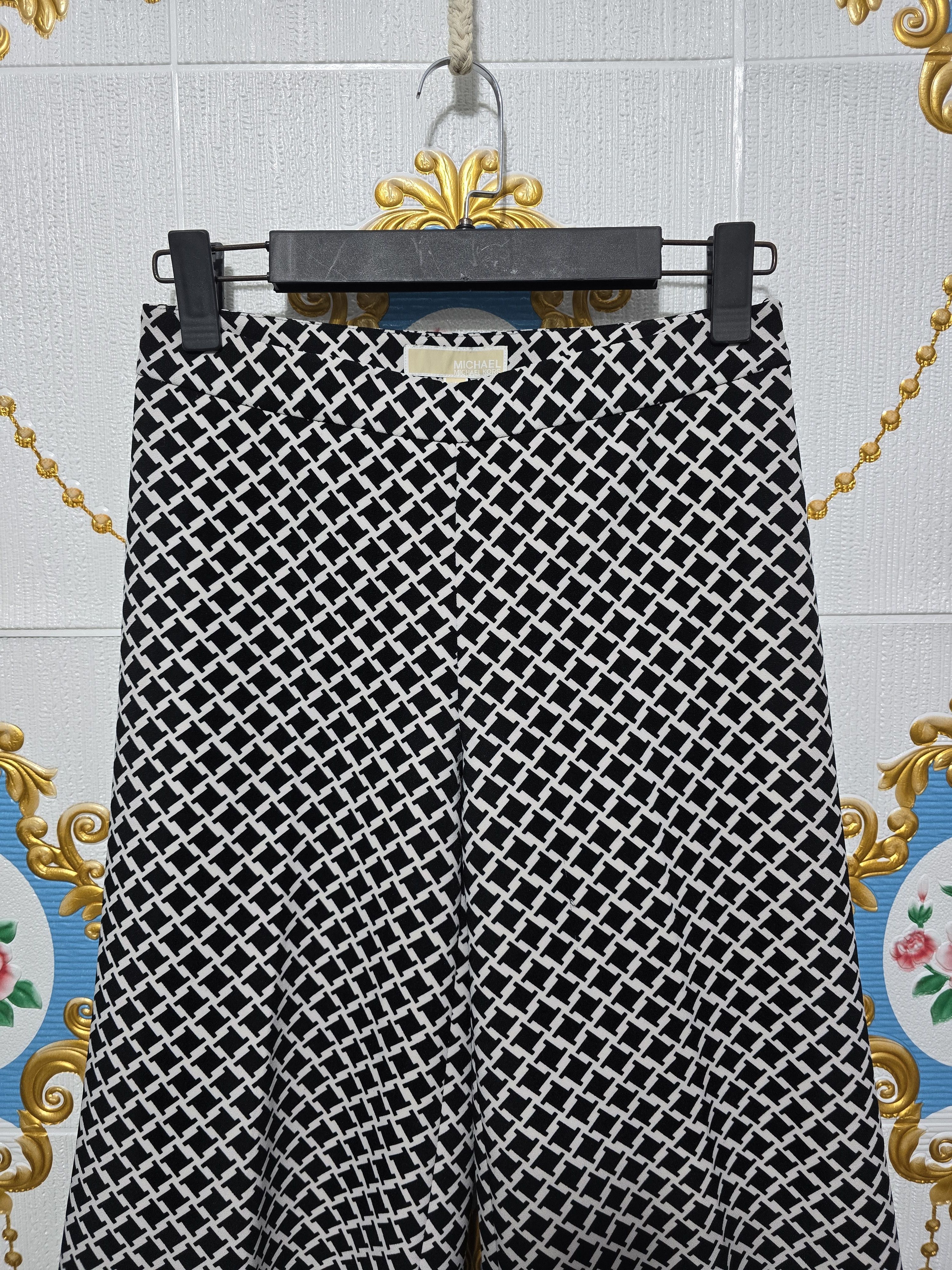 Michael Kors MICHAEL KORS Optical print pleated culottes SIZE SMALL Size 26" / US 2 / IT 38 - 3 Thumbnail