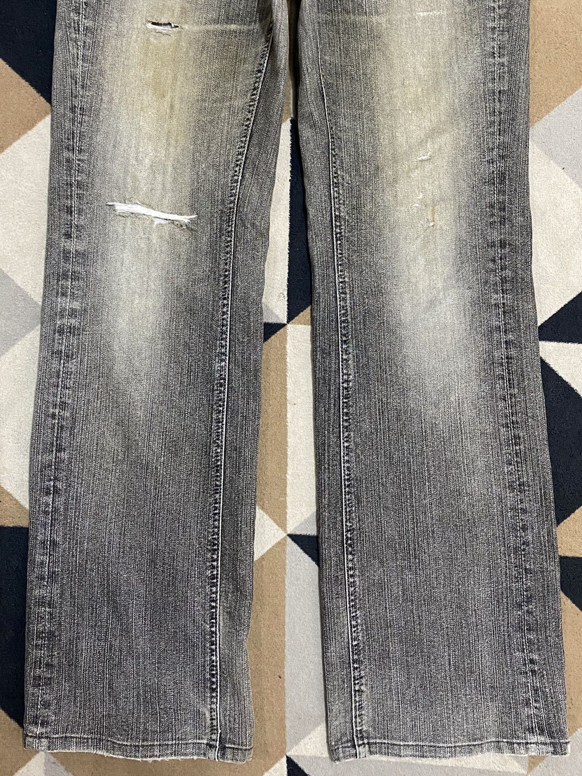 Hypebeast Vintage Japanese Brands Black Denim Distressed Flare Jeans Size US 32 / EU 48 - 5 Thumbnail