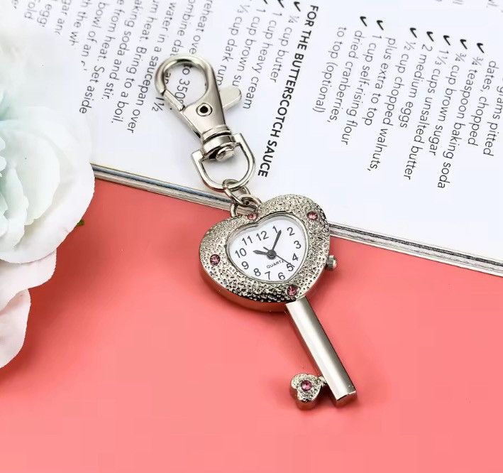 Jewelry Heart-Shaped Watch Key Chain in Silver, Men's