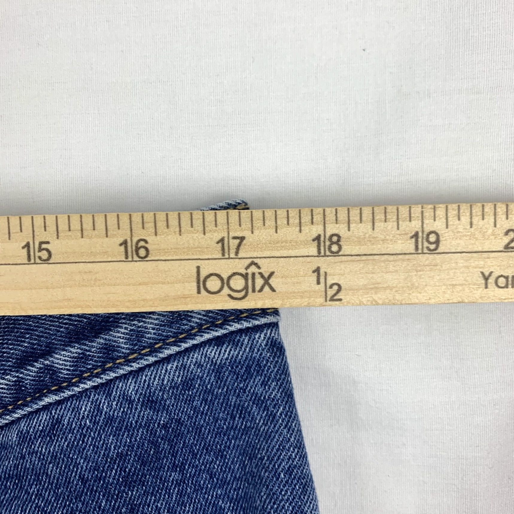 Vintage VINTAGE Team Jeans College Football South Carolina Gamecocks Denim Jeans Adult 36 Men Blue 90s Size US 36 / EU 52 - 7 Thumbnail
