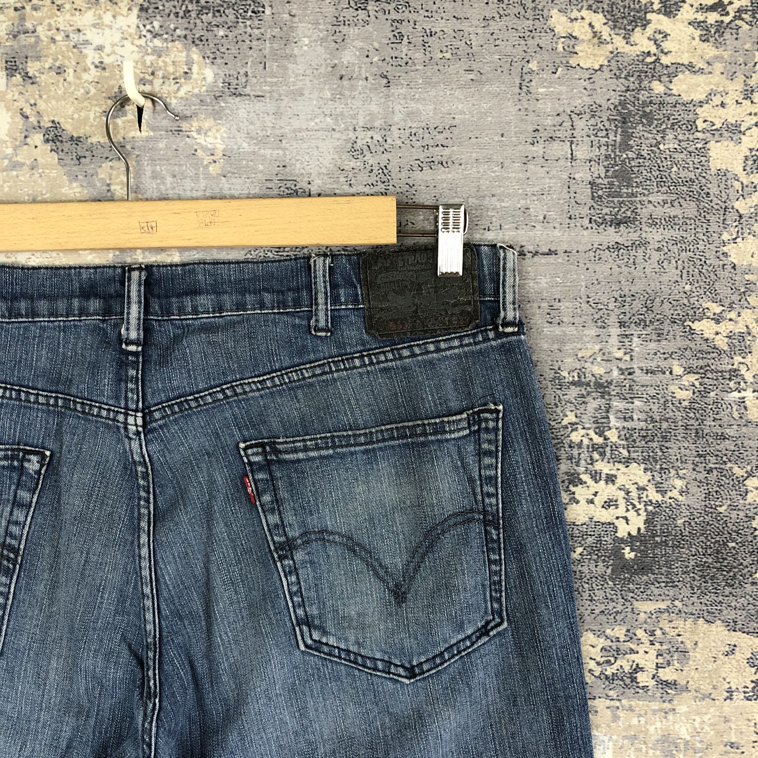 Levi's Vintage Levis 559 Baggy Loose Jeans Levi's Light Wash Denim Size US 40 / EU 56 - 5 Thumbnail