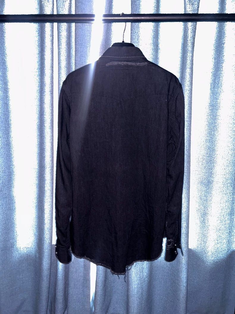 Saint Laurent Paris Saint Laurent Paris Saint Laurent Black Denim Distressed S Size US M / EU 48-50 / 2 - 2 Thumbnail