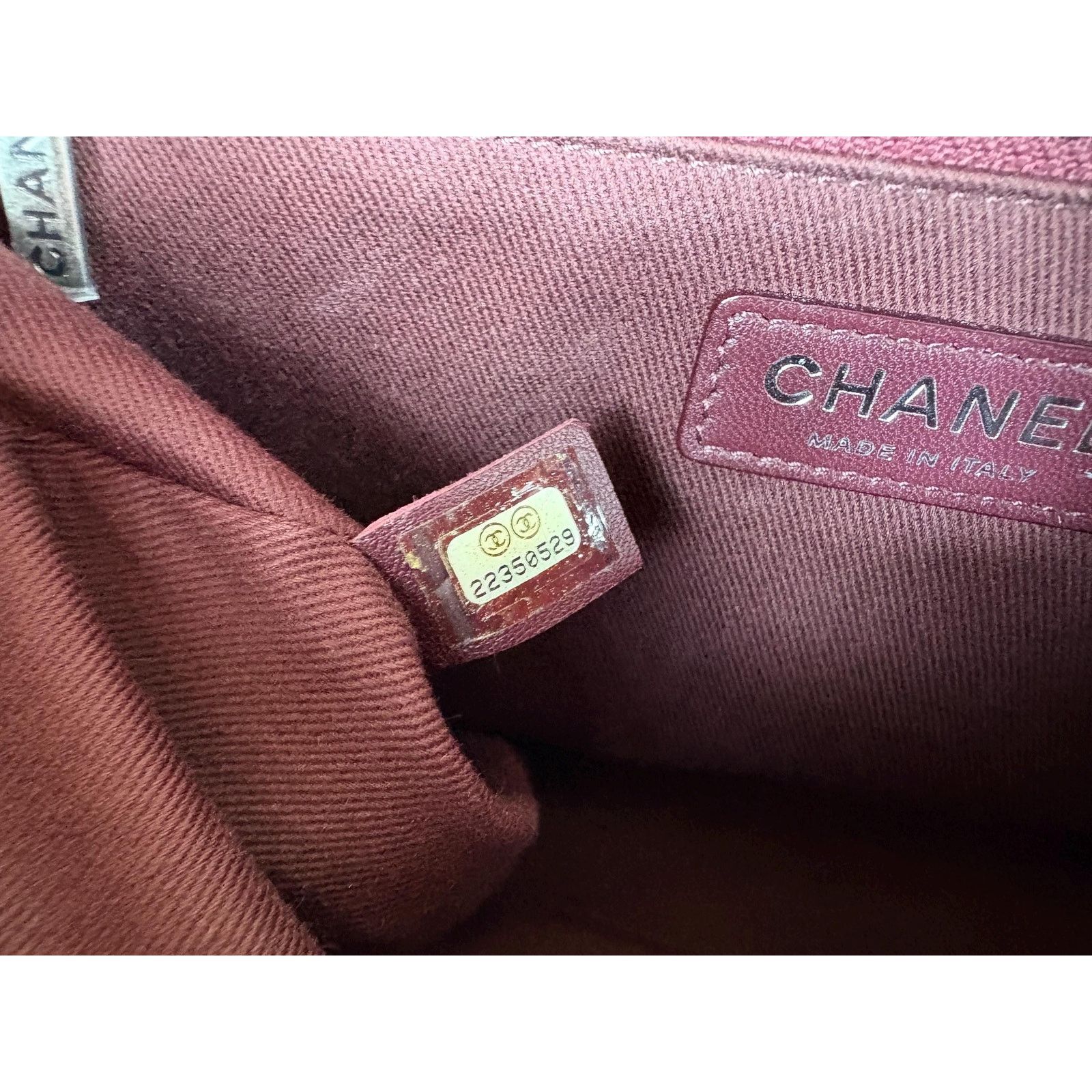 Chanel Authentic Chanel Matelasse Red Calfskin Cocomark Shoulder Size ONE SIZE - 15 Thumbnail
