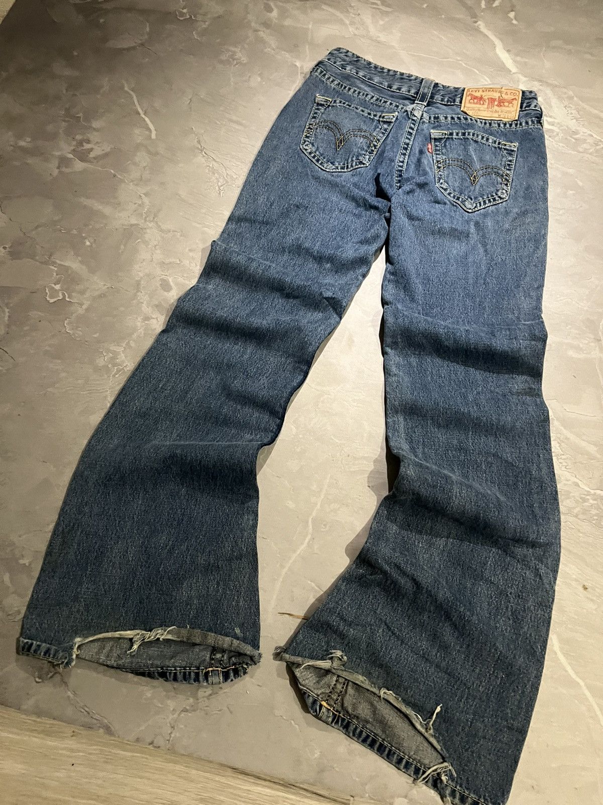 Vintage Flared Retro Levis Faded Jeans / Avan Garde Distressed 90s Size US 28 / EU 44 - 3 Thumbnail