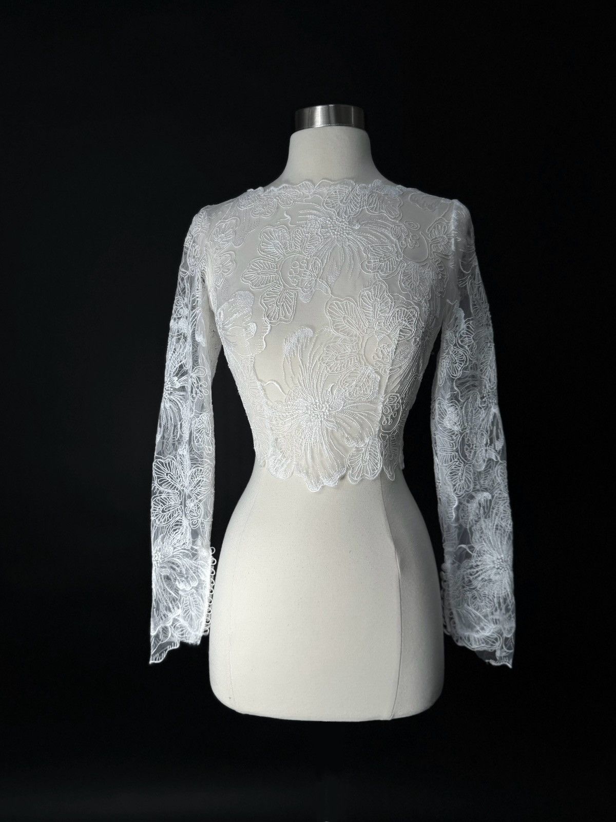Other Preloved US 0 Anna Augusta Bridal Embroidery lace Cape Size XS / US 0-2 / IT 36-38 - 1 Thumbnail