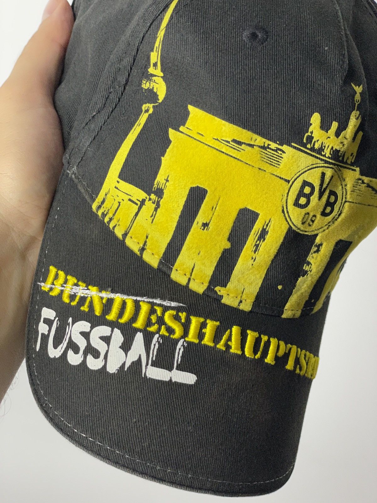 Other Vintage Faded BVB Big logo Embroidered Dortmund Cap Size ONE SIZE - 8 Thumbnail