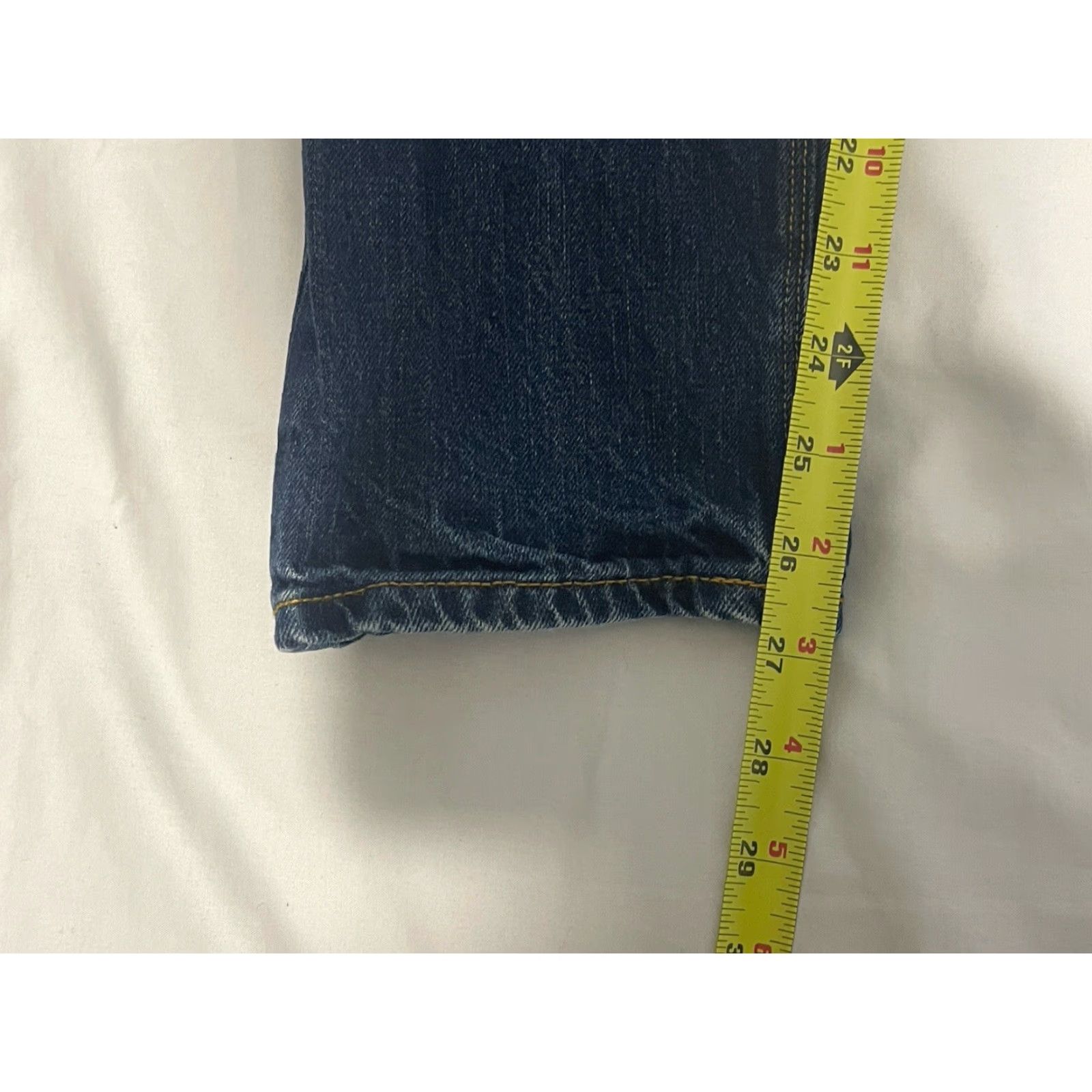Raleigh Denim Raleigh Denim Martin Selvedge Jeans Dark Wash 29x26.5 Straight Fit Unisex Adults Blue USA Size US 29 - 7 Thumbnail