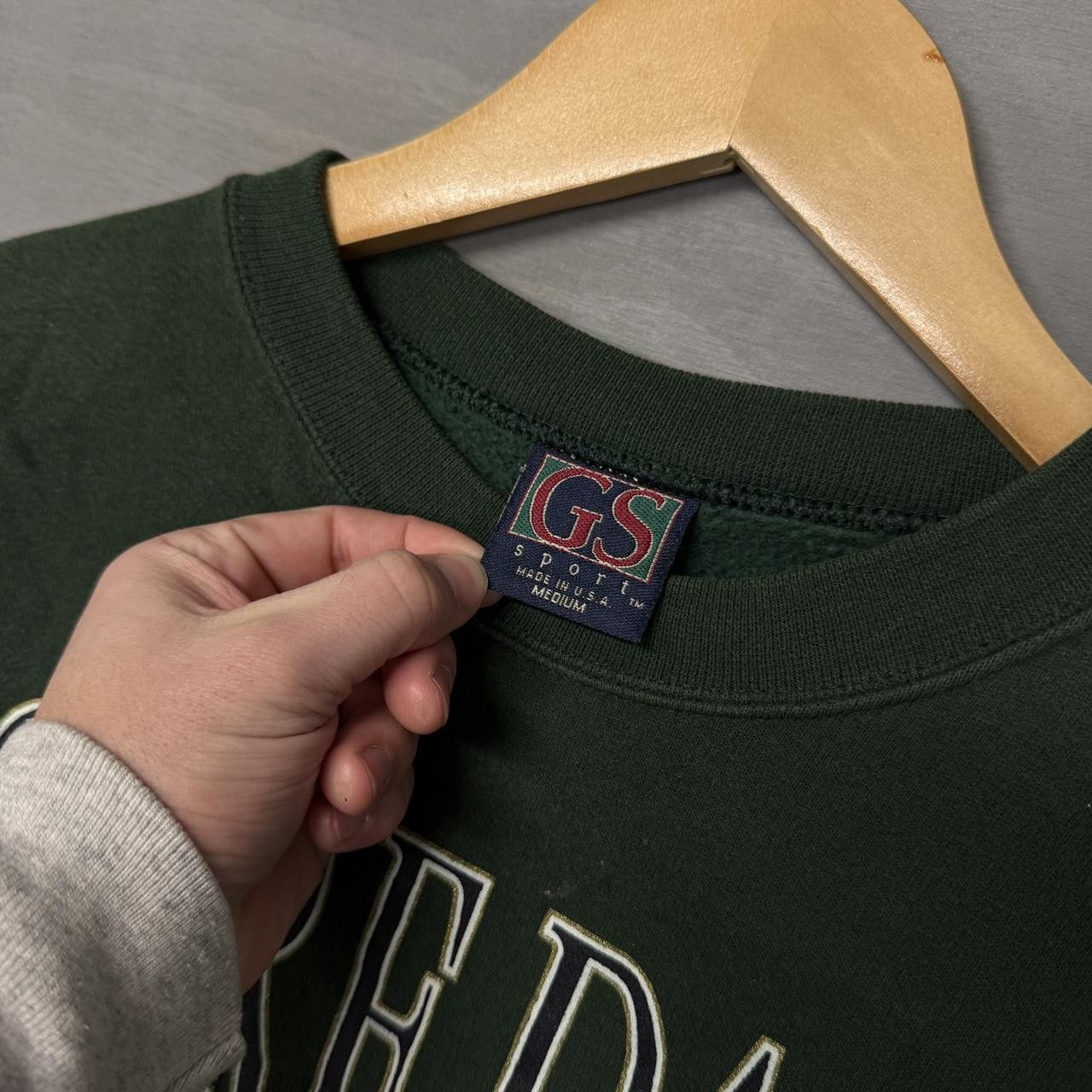 Vintage Vintage Notre Dame Fighting Irish Green Sweatshirt Medium Size US M / EU 48-50 / 2 - 3 Thumbnail