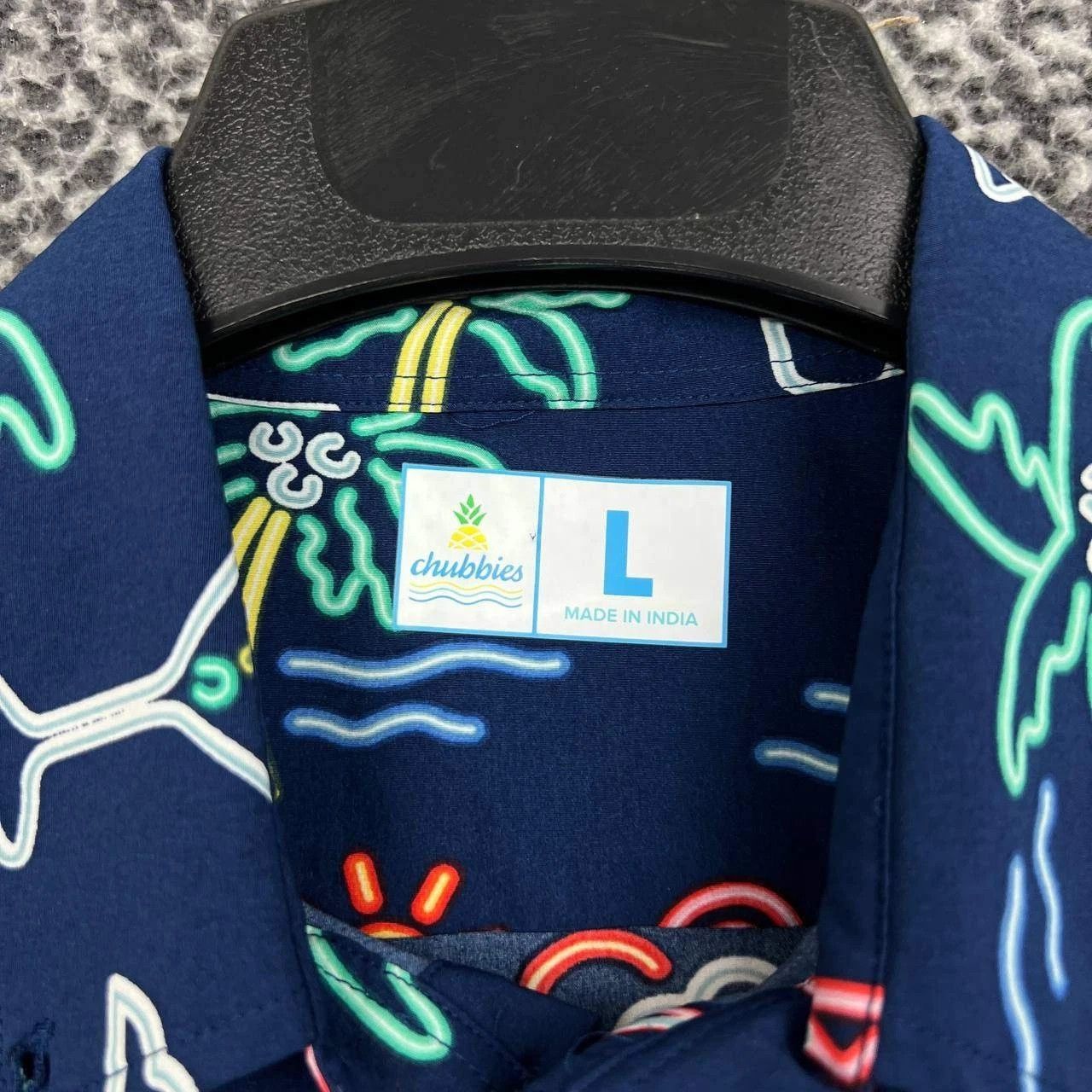 Chubbies Chubbies Button Up Shirt Men Large Blue Hawaiian Collared Size US L / EU 52-54 / 3 - 6 Thumbnail