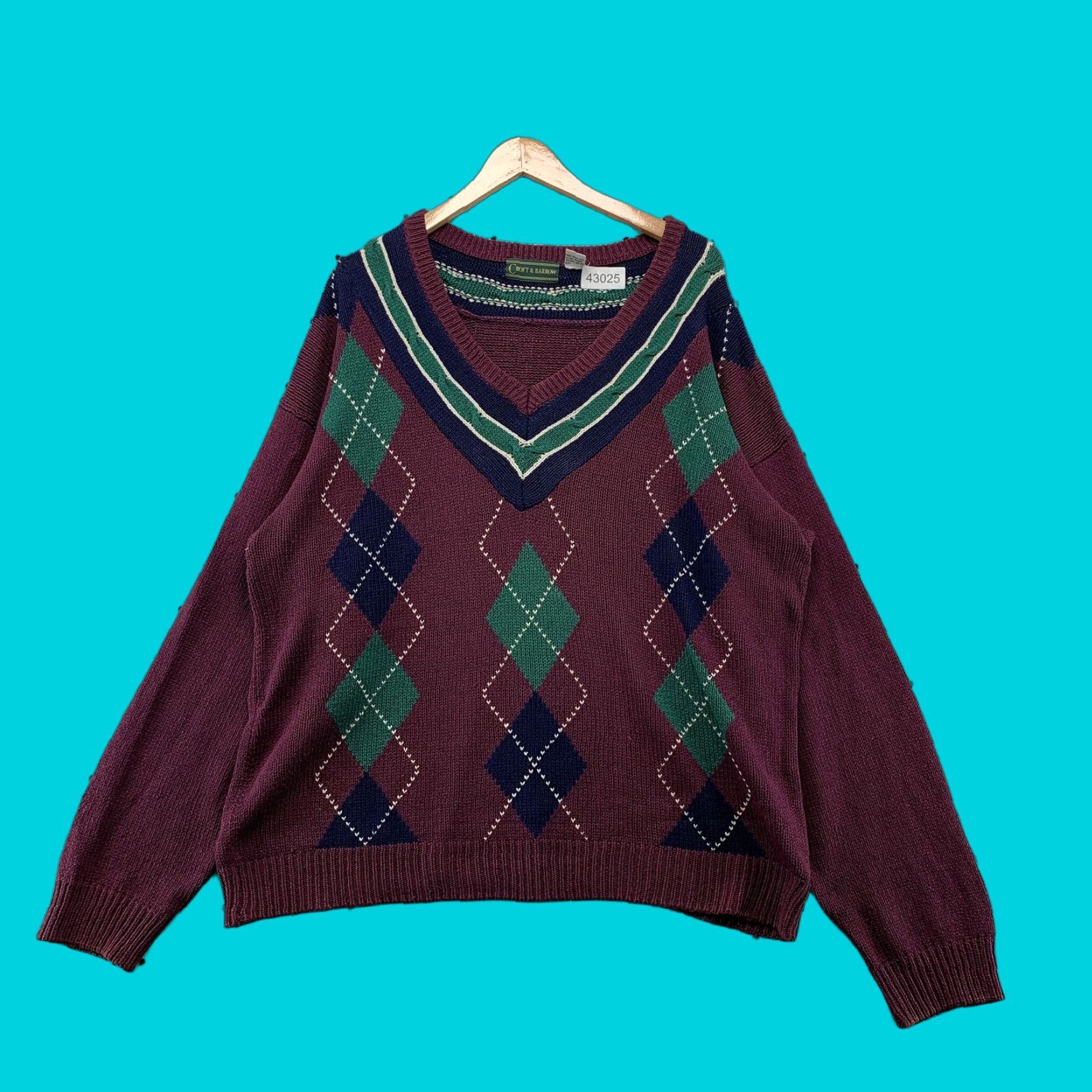 Croft & Barrow VINTAGE Croft & Barrow Argyle Knit Sweater XL Men 100% Silk Red Maroon Green V-Neck Pullover Knit Shirt/ Sweater Mens XL Red Argyle 90s Size US XL / EU 56 / 4 - 1 Thumbnail