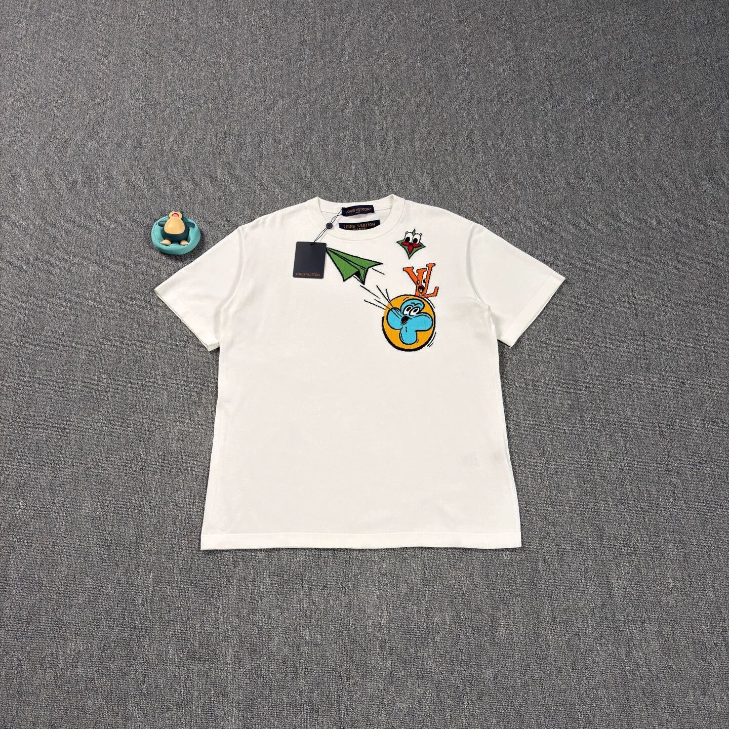 Louis Vuitton LV Cartoon Plane Knit Tee L Size US L / EU 52-54 / 3 - 1 Thumbnail